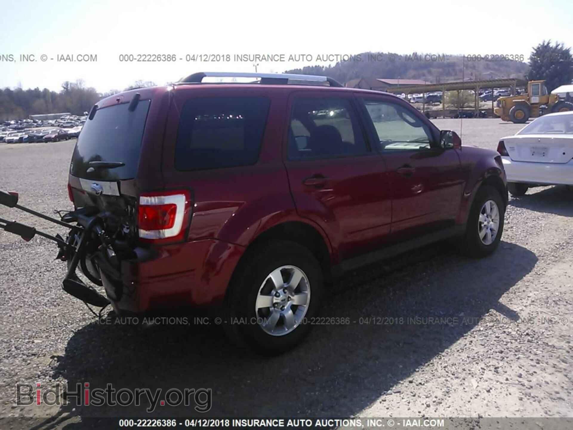 2011 Ford Escape - VIN: 1FMCU9EG5BKC29112 - Photo 4