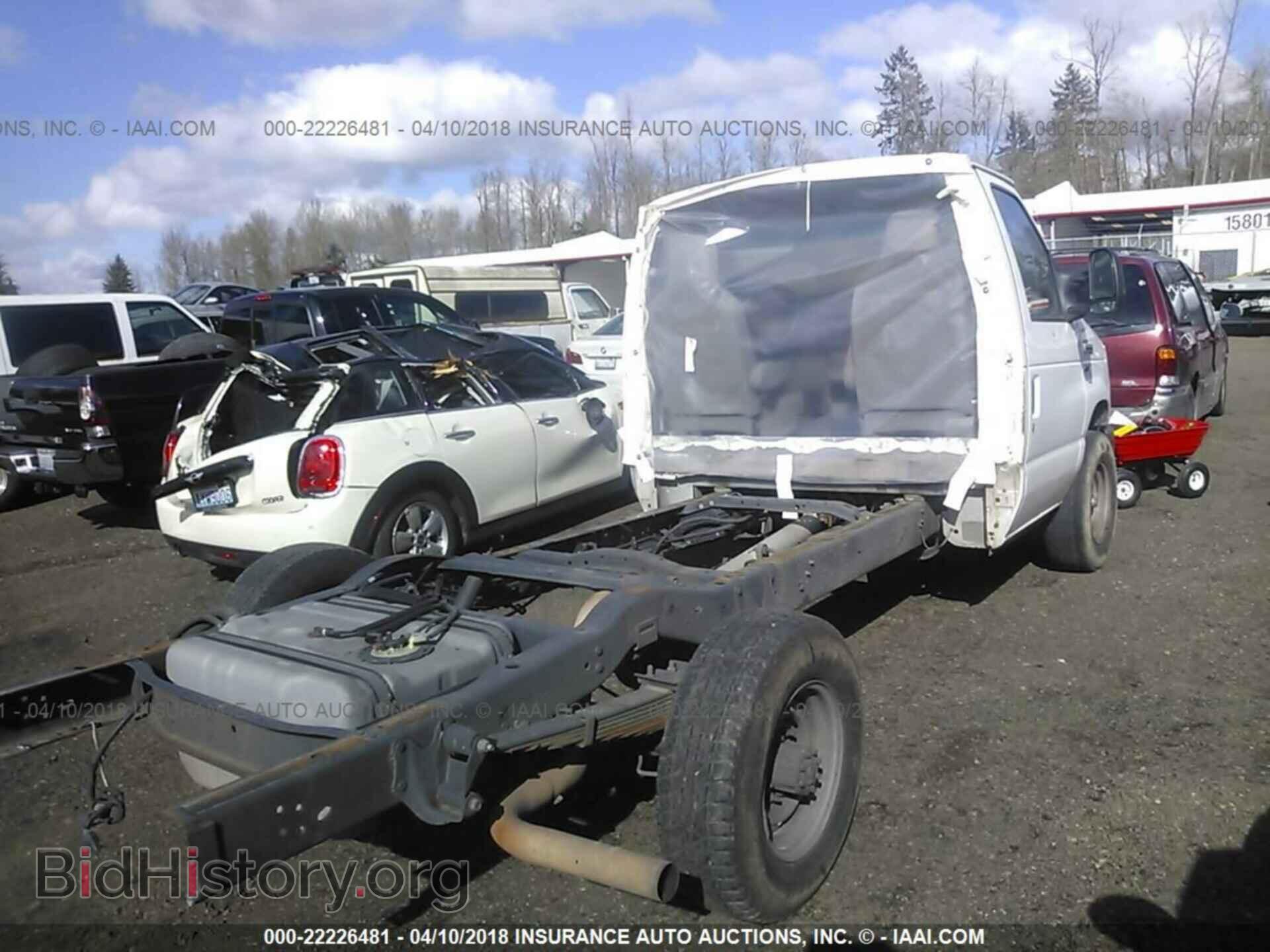 2012 Ford Econoline - VIN: 1FDSE3FLXCDA50331 - Photo 4