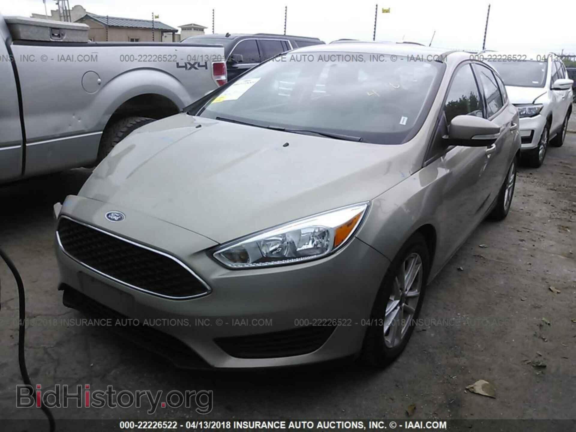 2016 Ford Focus - VIN: 1FADP3K24GL339260 - Фото 2