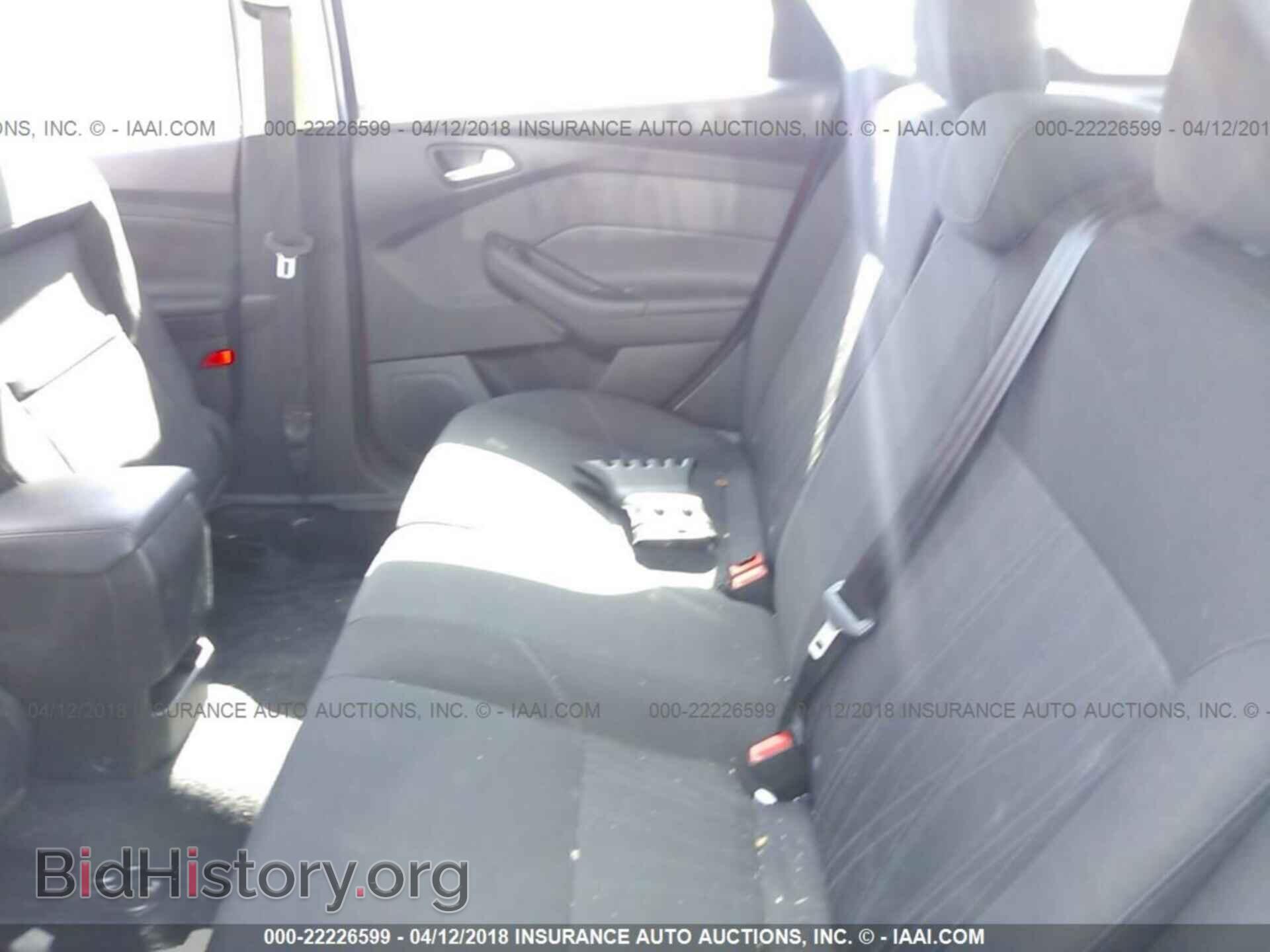 2017 Ford Focus - VIN: 1FADP3K24HL259054 - Фото 8