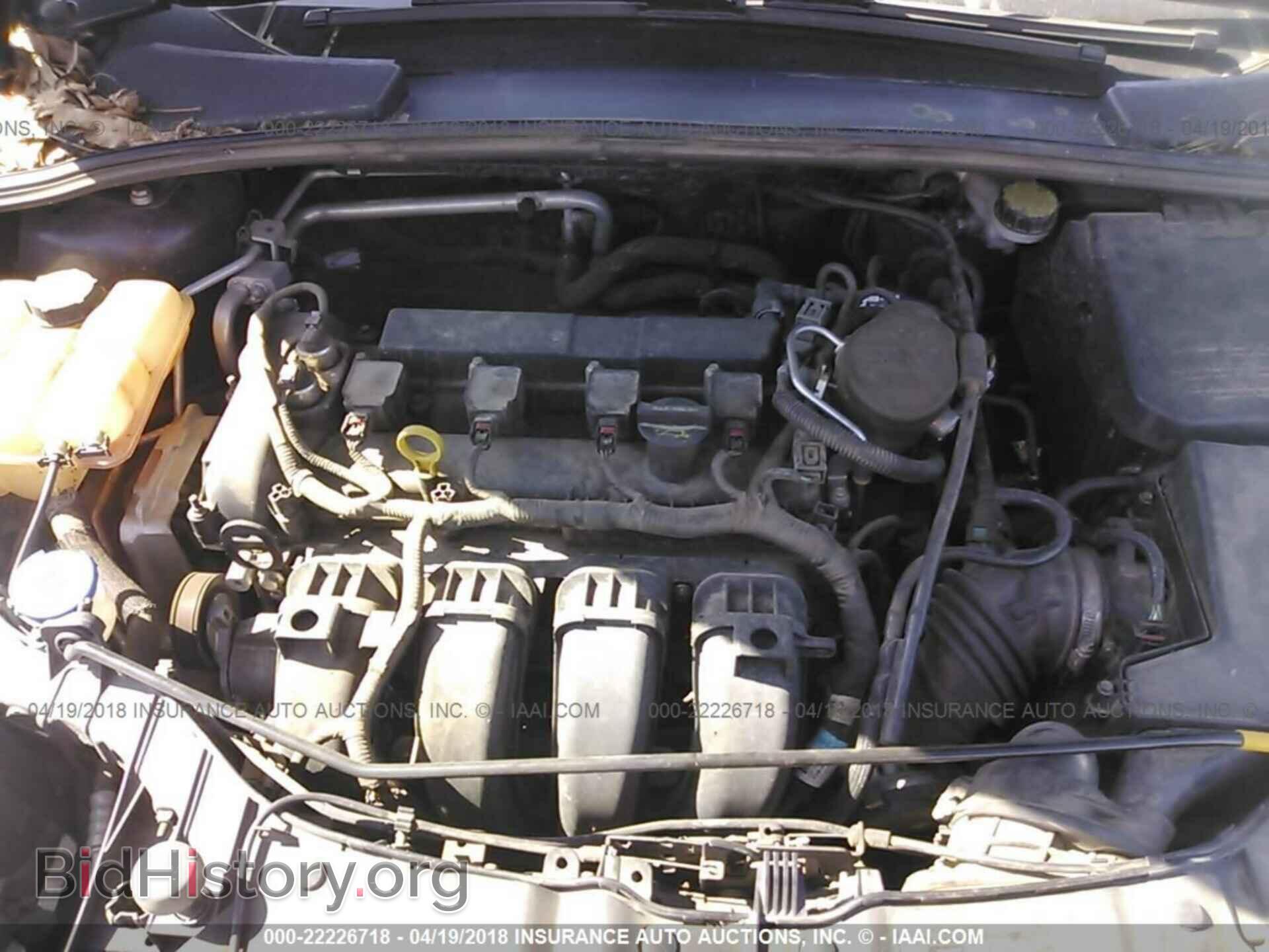 2012 Ford Focus - VIN: 1FAHP3F22CL417461 - Photo 10