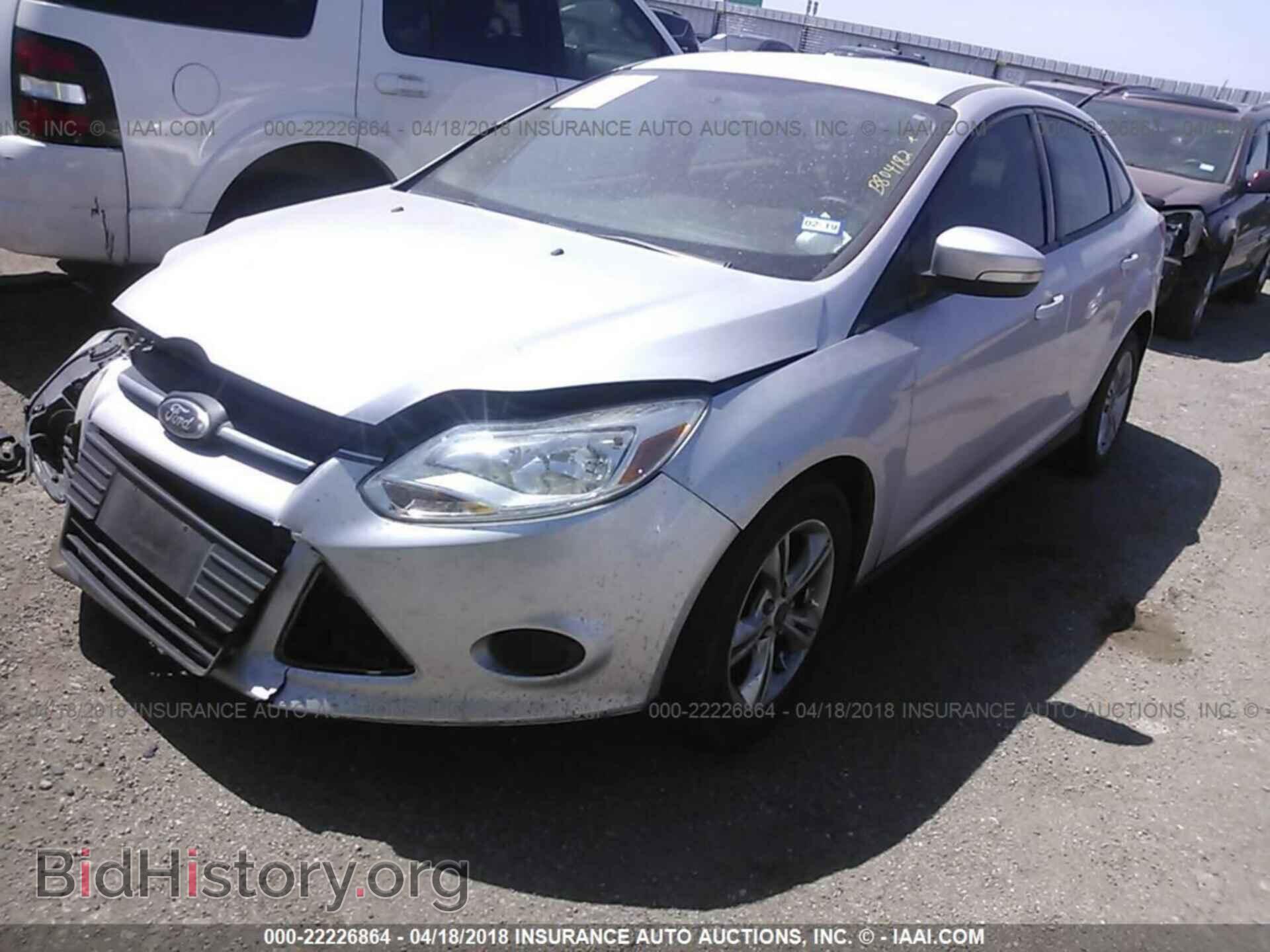 2013 Ford Focus - VIN: 1FADP3F25DL243904 - Фото 2