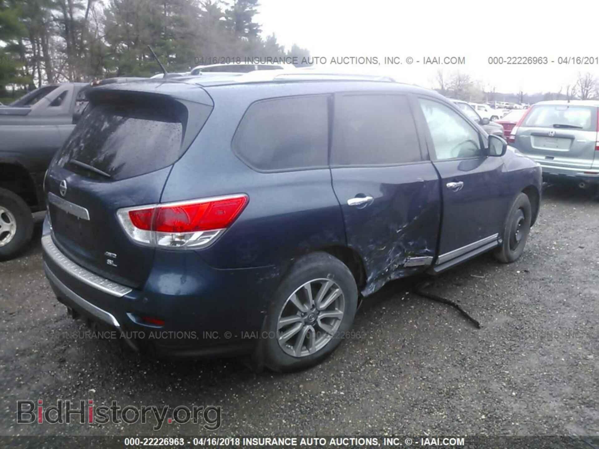 2014 Nissan Pathfinder - VIN: 5N1AR2MM8EC683909 - Фото 4