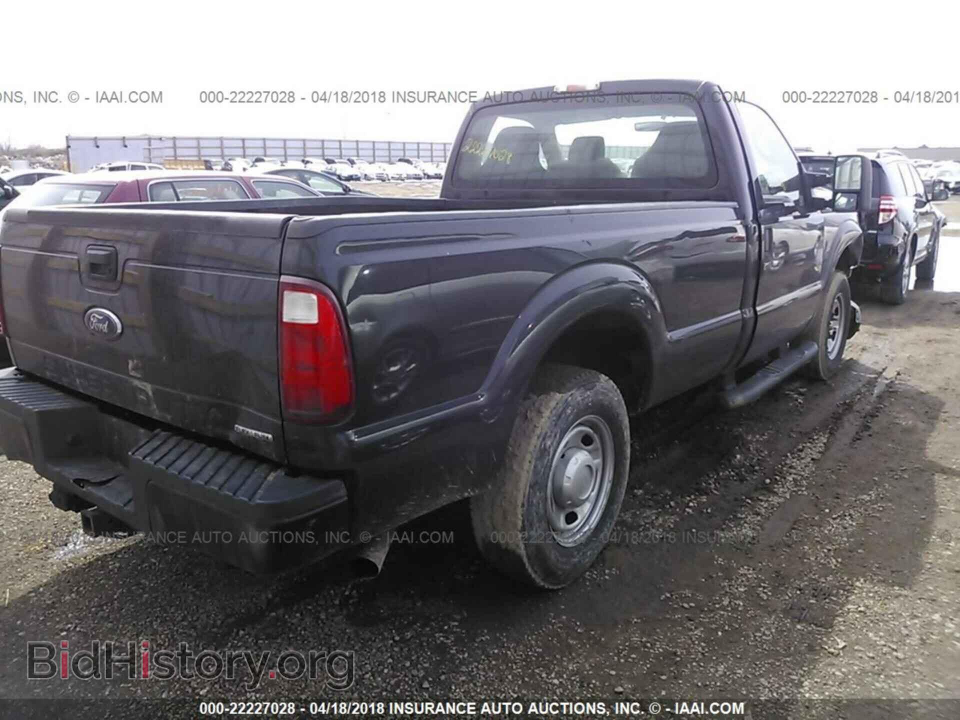 2012 Ford F250 - VIN: 1FTBF2A63CEA80164 - Фото 4