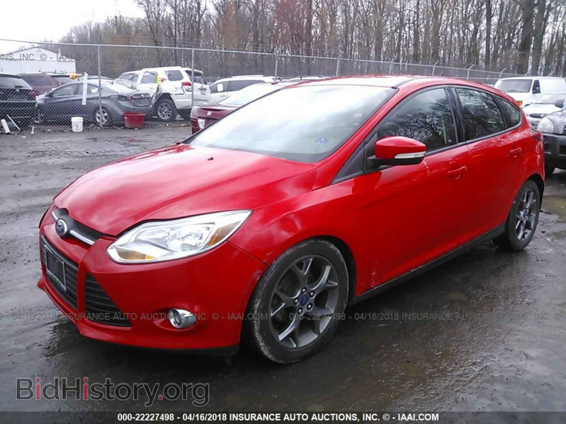 2014 Ford Focus - VIN: 1FADP3K2XEL147693 - Photo 2