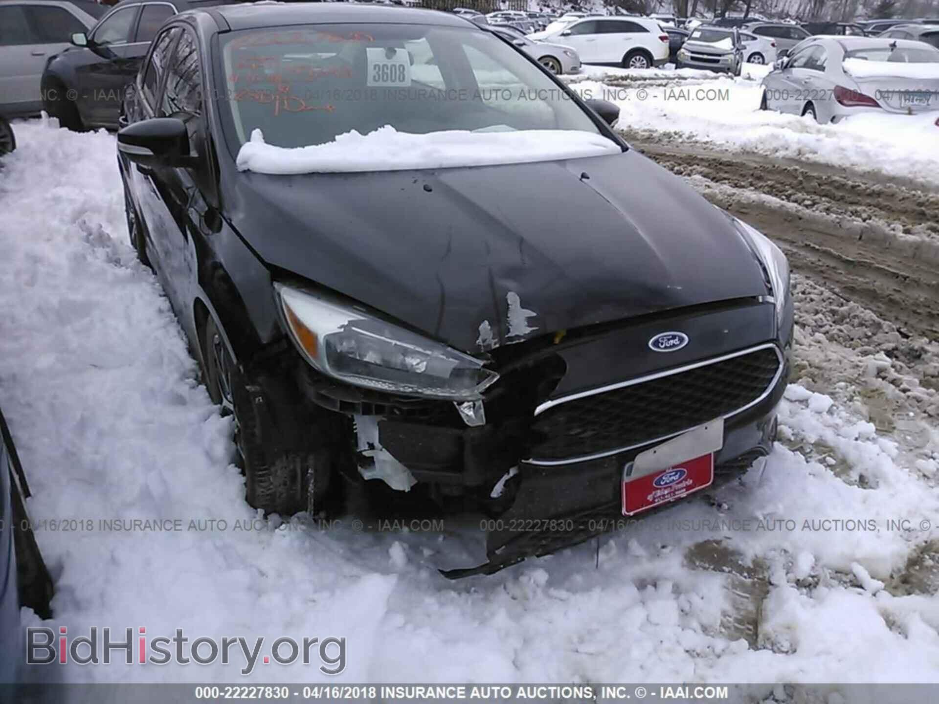 2015 Ford Focus - VIN: 1FADP3F27FL220630 - Photo 6