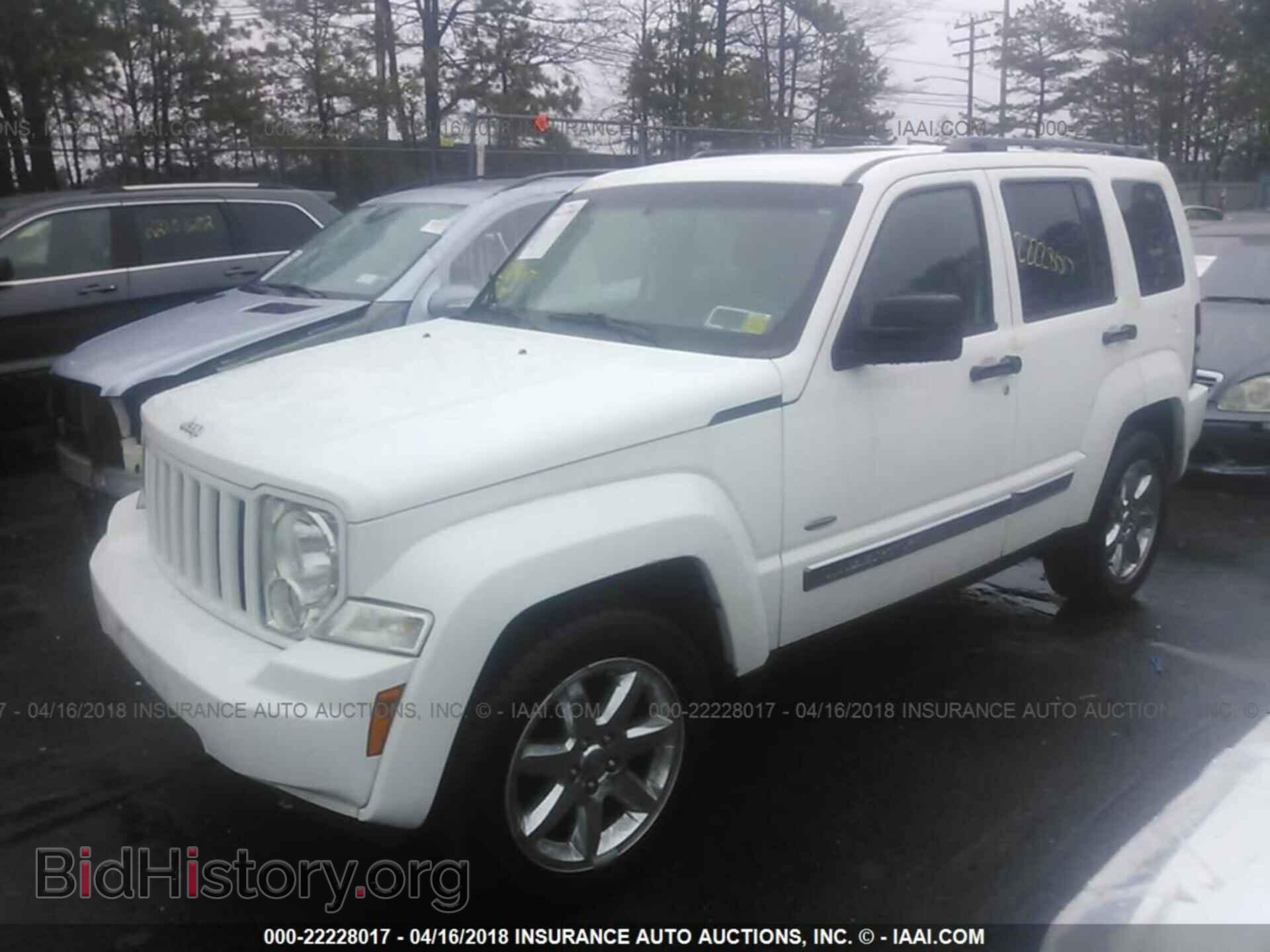 2012 Jeep Liberty - VIN: 1C4PJMAK9CW187162 - Фото 2