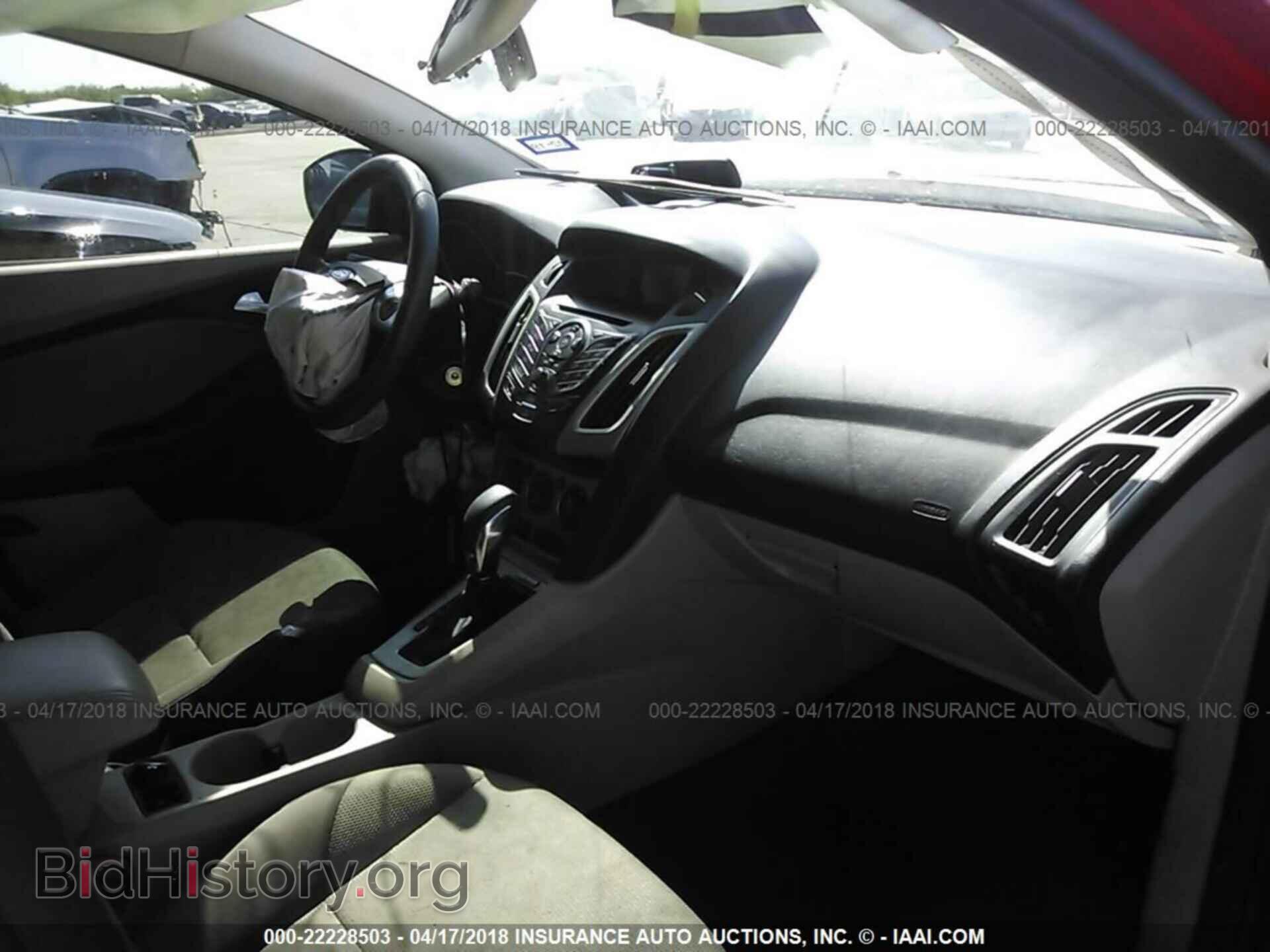 2013 Ford Focus - VIN: 1FADP3F23DL204275 - Photo 5