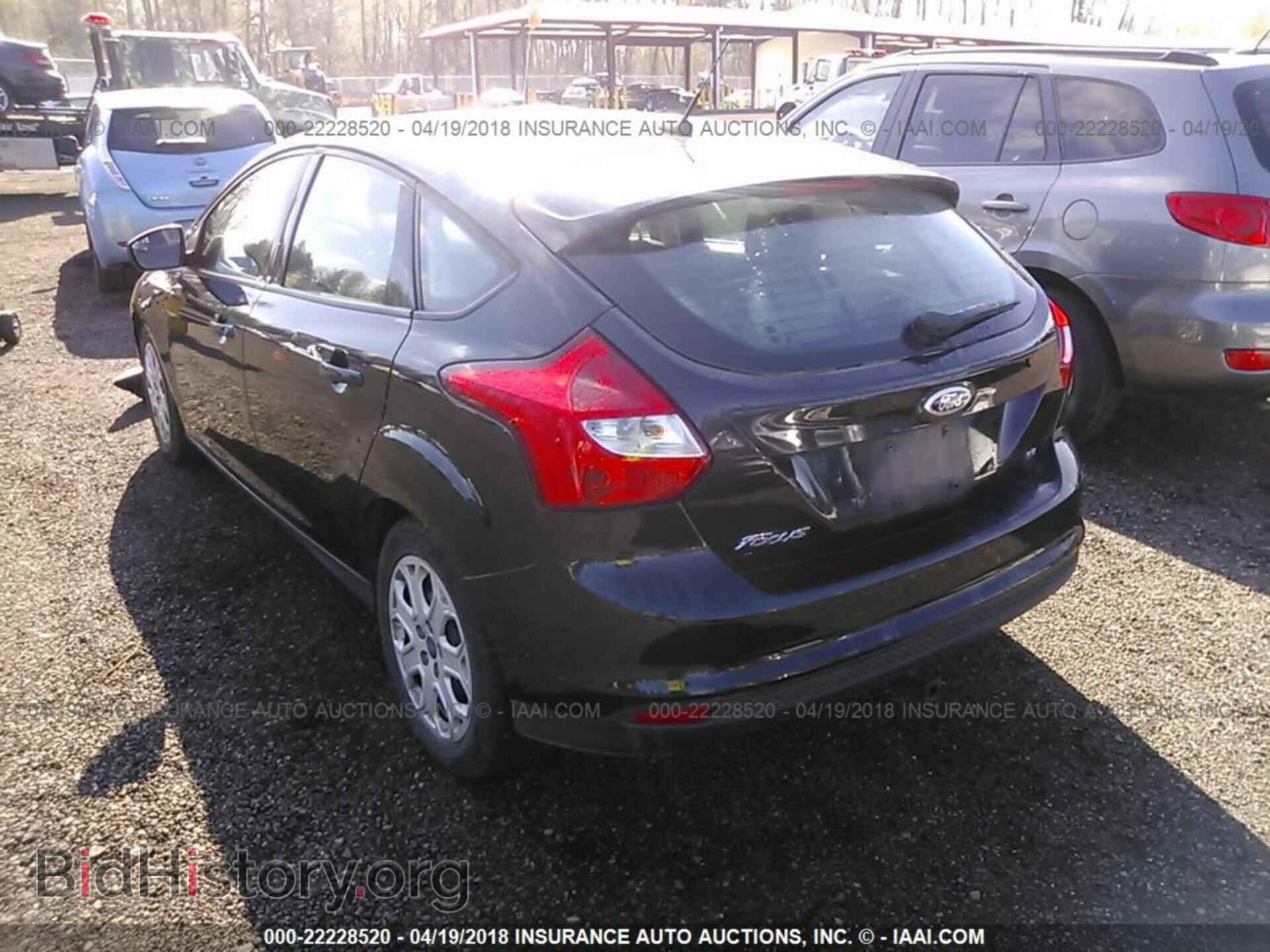 2012 Ford Focus - VIN: 1FAHP3K22CL146410 - Фото 3