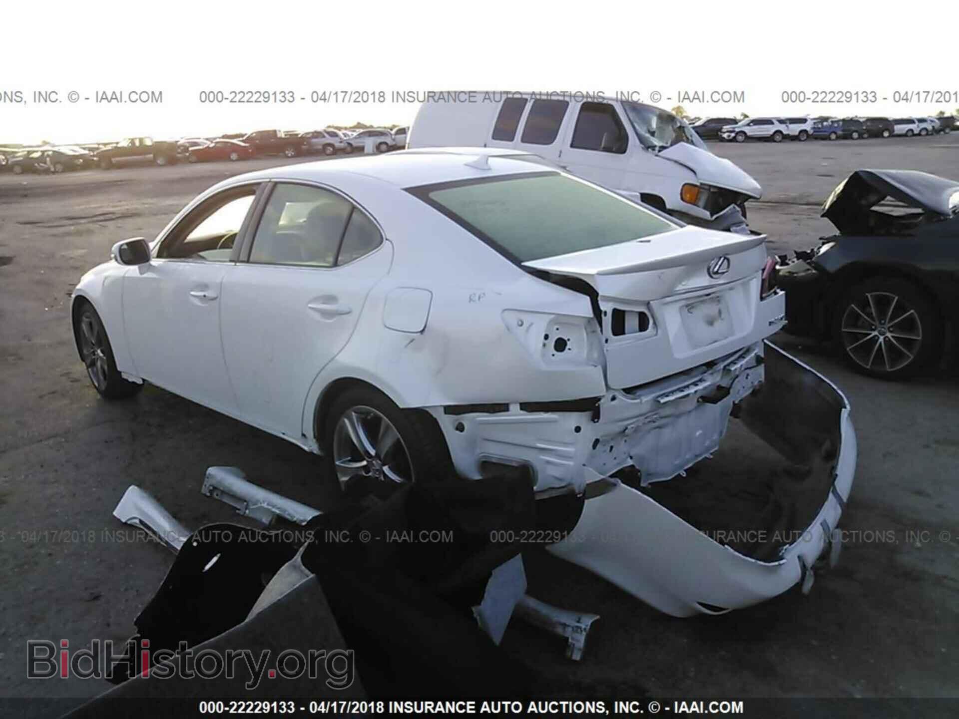 2012 Lexus Is - VIN: JTHBF5C24C5184463 - Photo 3