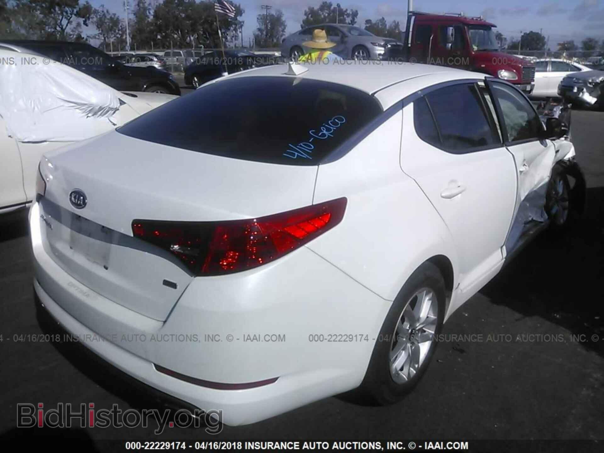 2011 Kia Optima - VIN: KNAGM4A73B5171561 - Фото 4