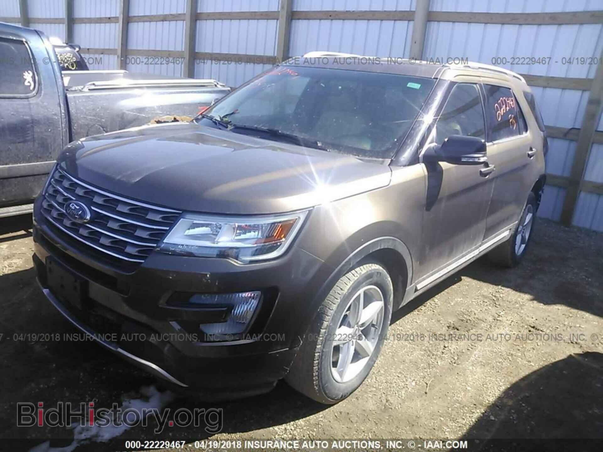 2016 Ford Explorer - VIN: 1FM5K8D86GGC51343 - Photo 2