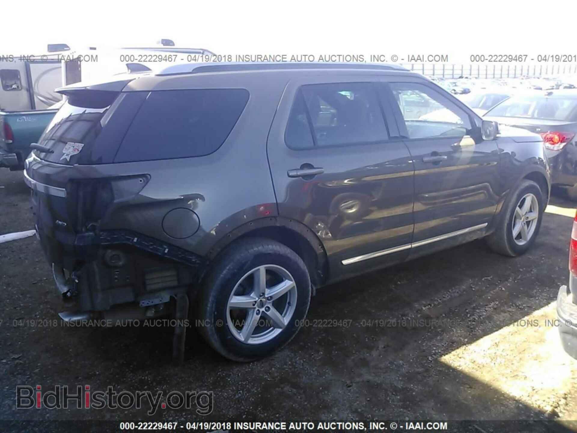 2016 Ford Explorer - VIN: 1FM5K8D86GGC51343 - Photo 4
