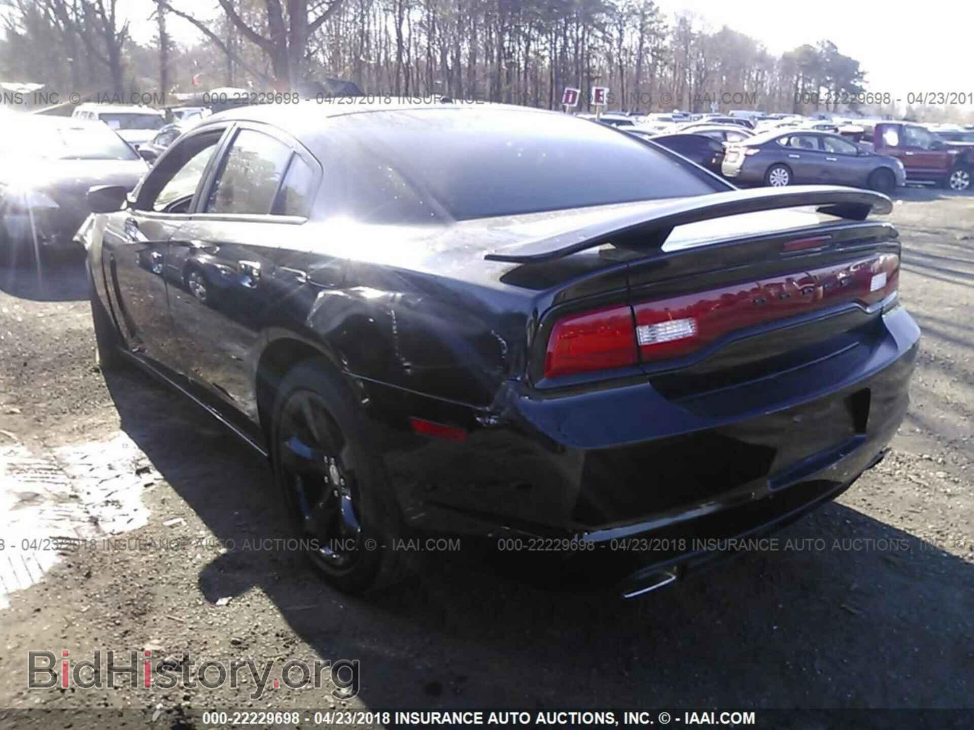 2012 Dodge Charger - VIN: 2C3CDXHG7CH213687 - Фото 3