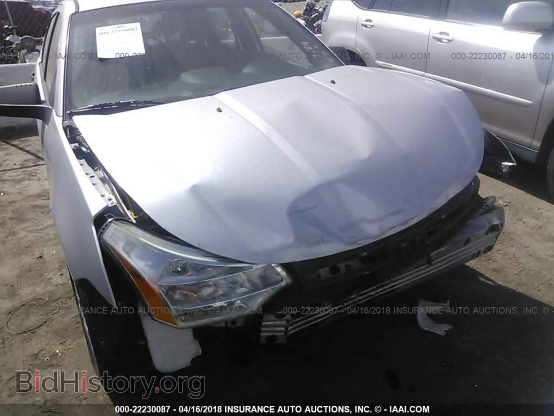 2011 Ford Focus - VIN: 1FAHP3FN0BW181058 - Фото 6