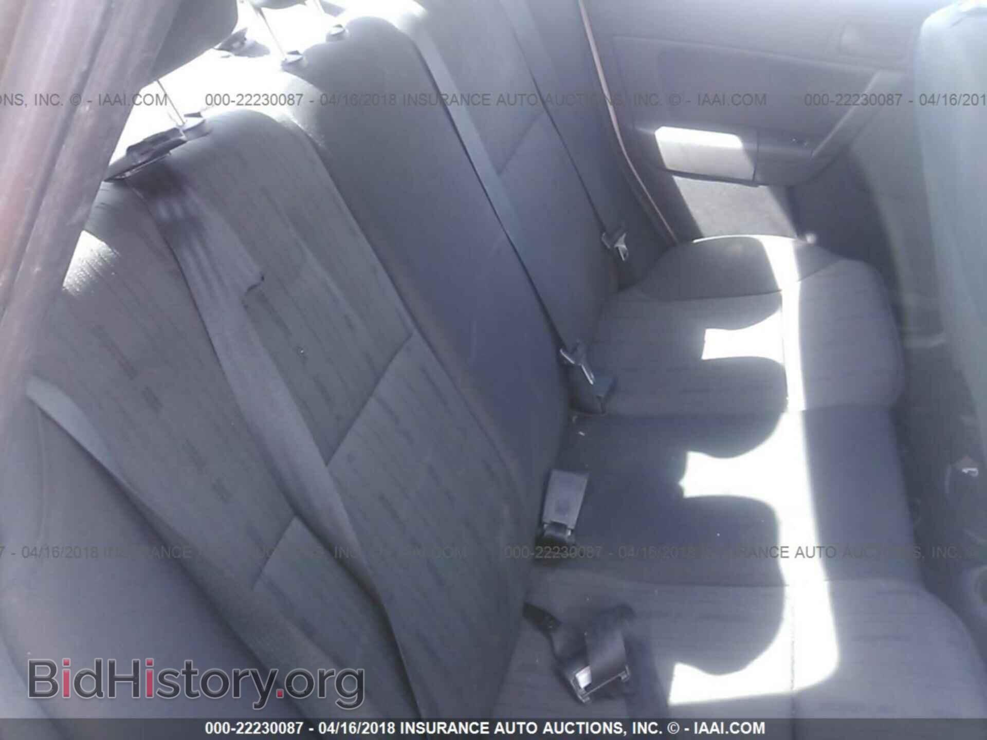 2011 Ford Focus - VIN: 1FAHP3FN0BW181058 - Фото 8