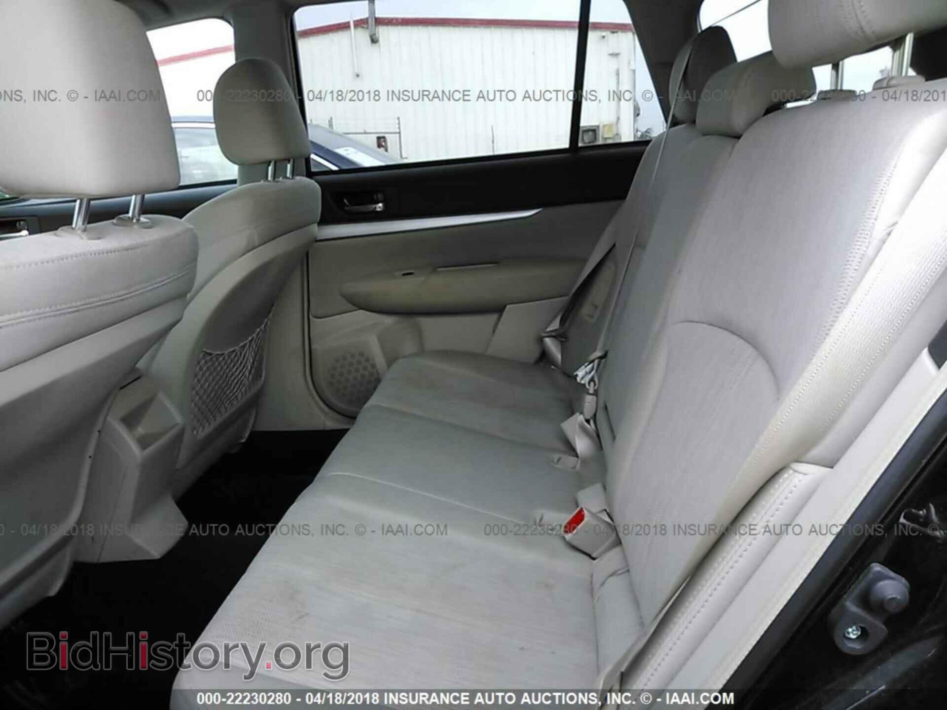 2014 Subaru Outback - VIN: 4S4BRCCC4E3211368 - Фото 8