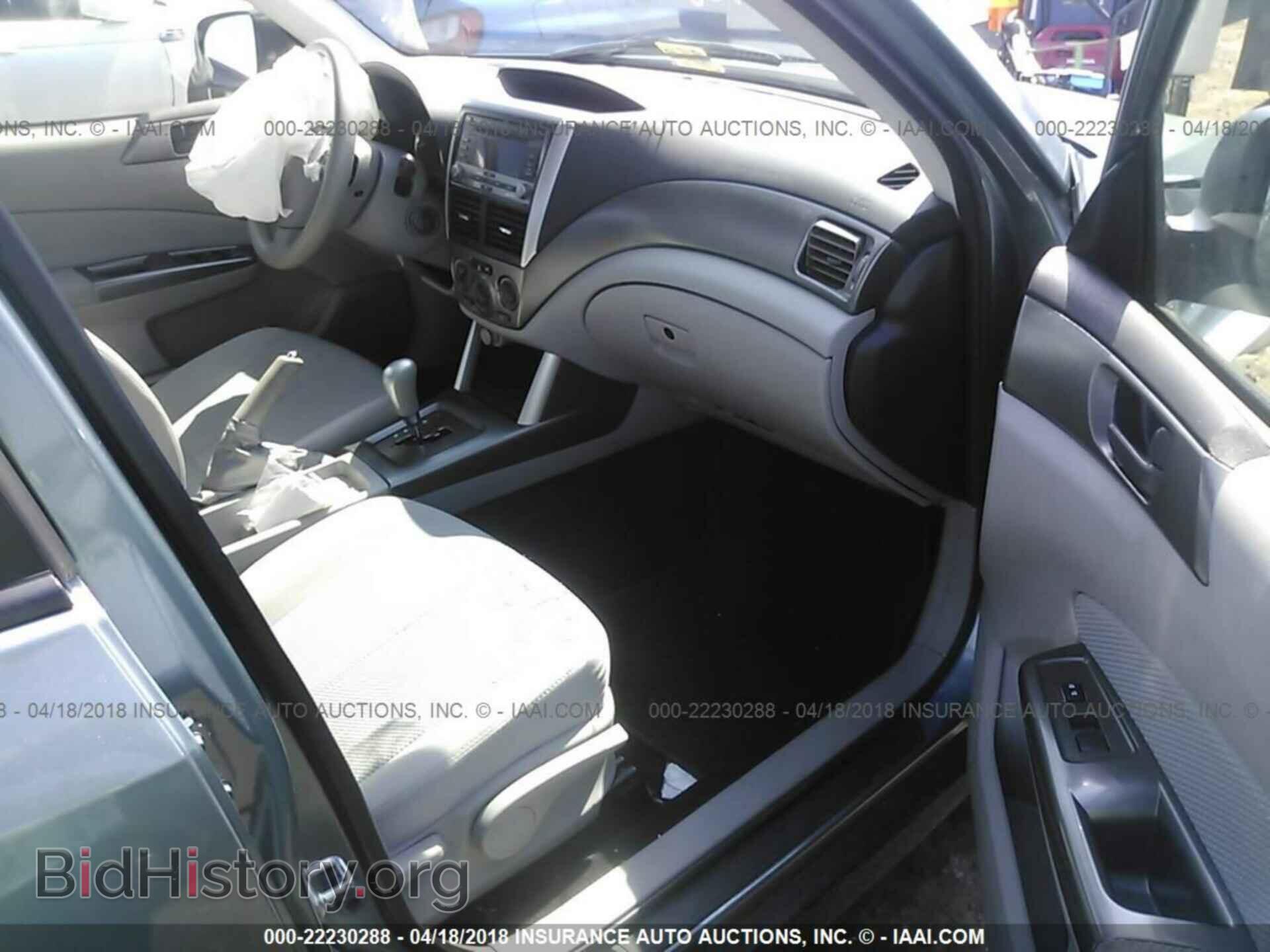 2012 Subaru Forester - VIN: JF2SHABC7CH402829 - Photo 5