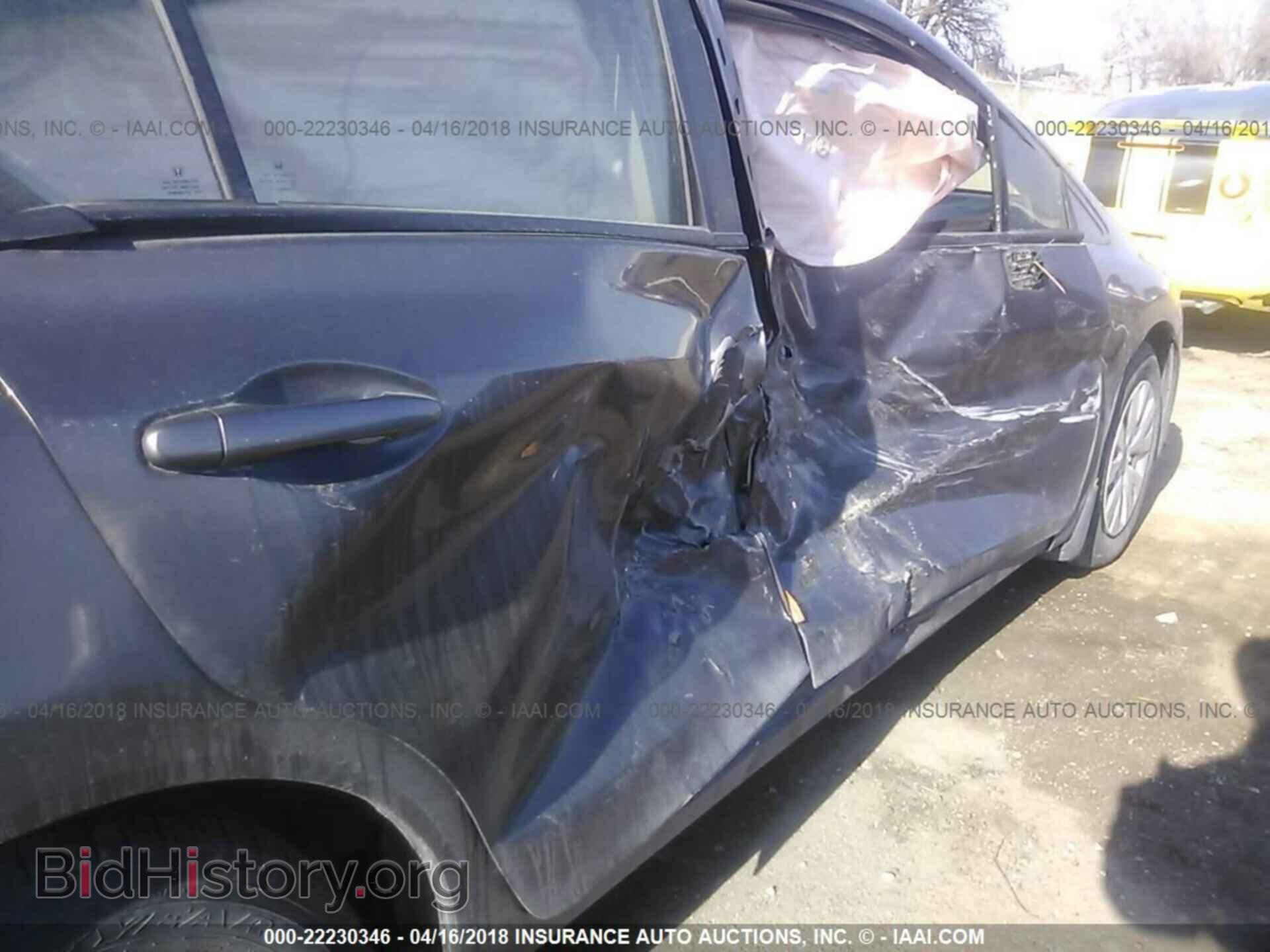 2012 Honda Civic - VIN: 2HGFB2F52CH603018 - Photo 6
