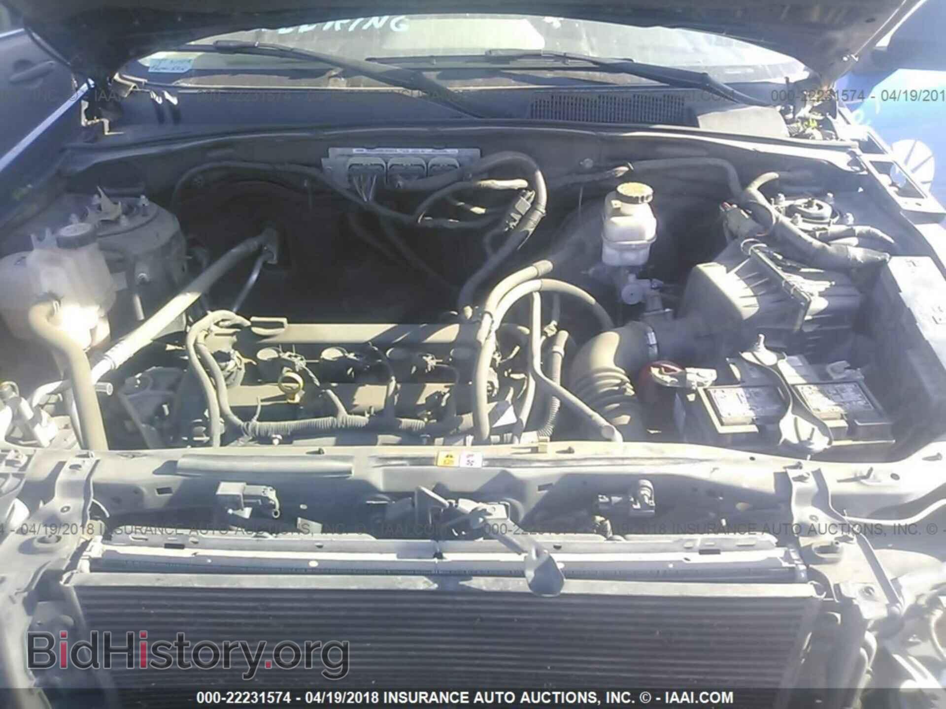 2012 Ford Escape - VIN: 1FMCU0C77CKB94329 - Photo 10