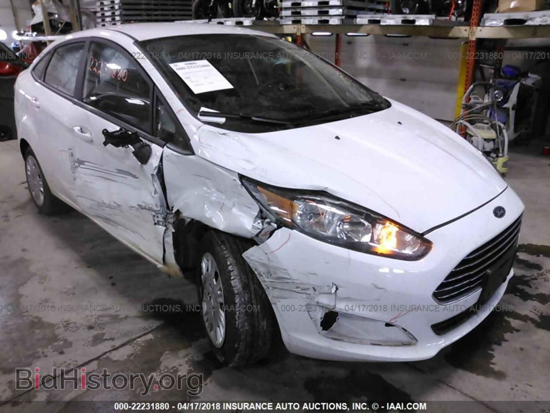 Photo 3FADP4AJ3EM226524 - Ford Fiesta 2014