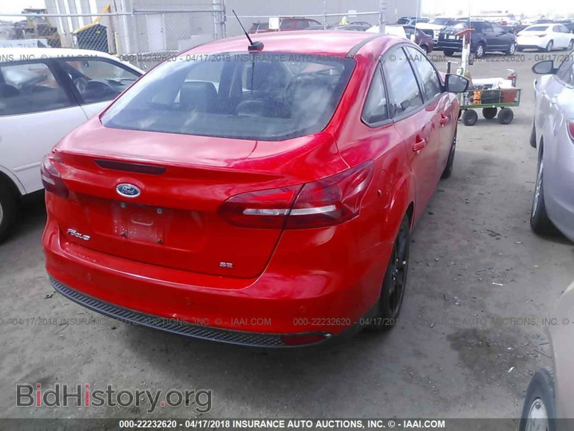 2016 Ford Focus - VIN: 1FADP3F23GL340152 - Фото 4