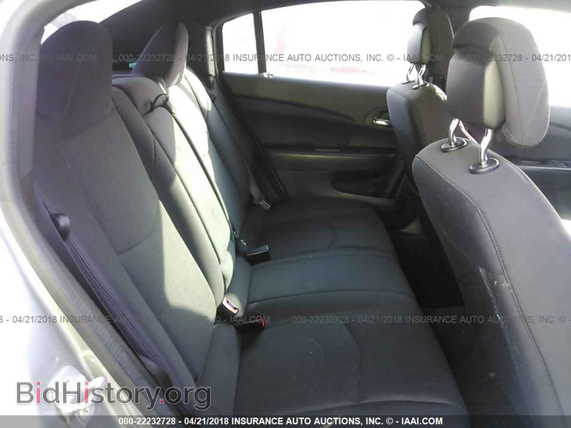 2014 Chrysler 200 - VIN: 1C3CCBAB0EN145098 - Фото 8