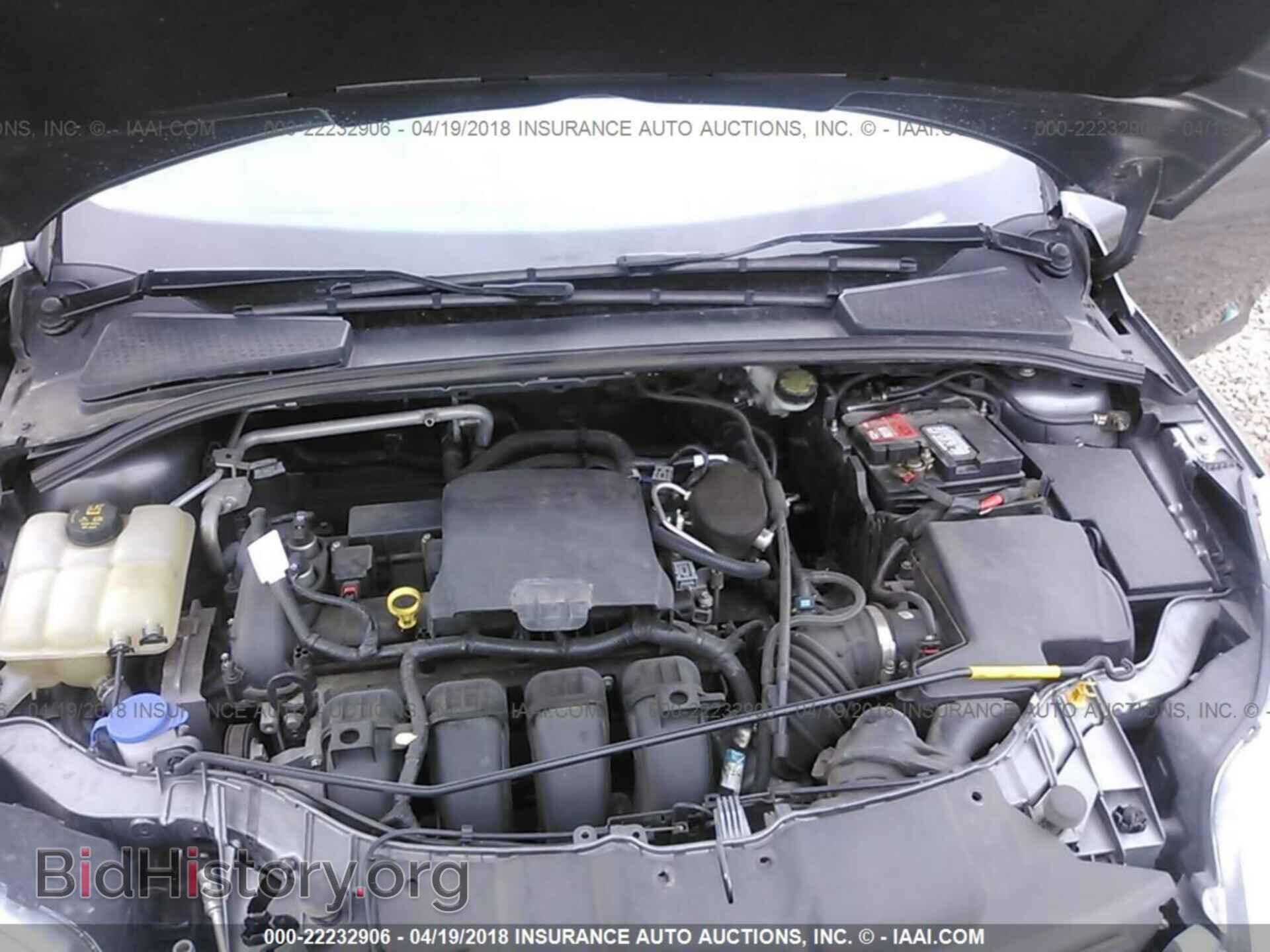 2014 Ford Focus - VIN: 1FADP3F28EL237791 - Photo 10