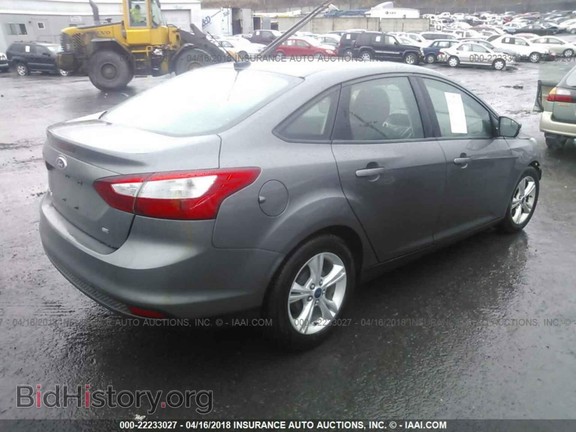 2013 Ford Focus - VIN: 1FADP3F22DL314802 - Photo 4