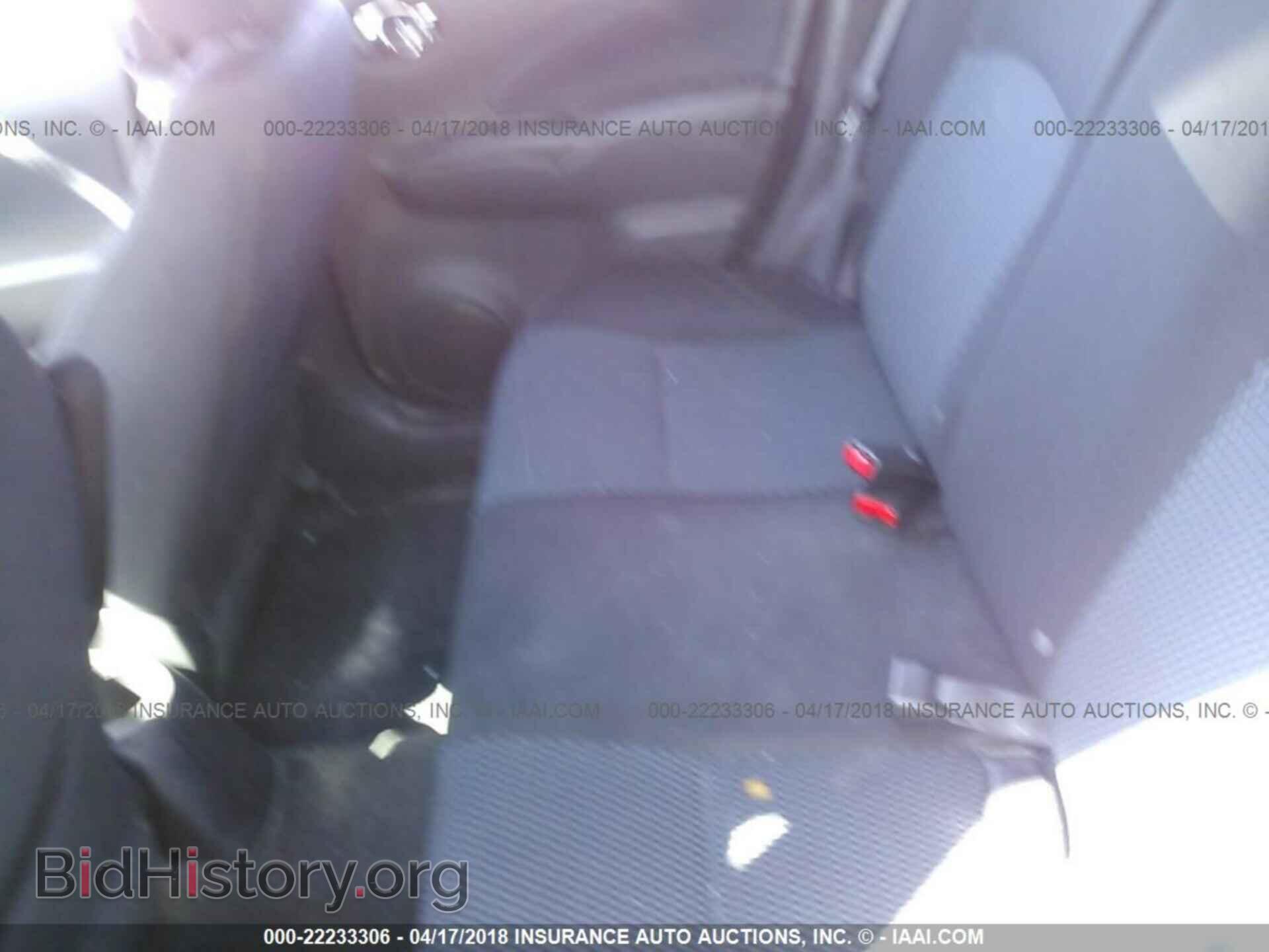 2015 Nissan Versa note - VIN: 3N1CE2CP9FL366265 - Photo 8