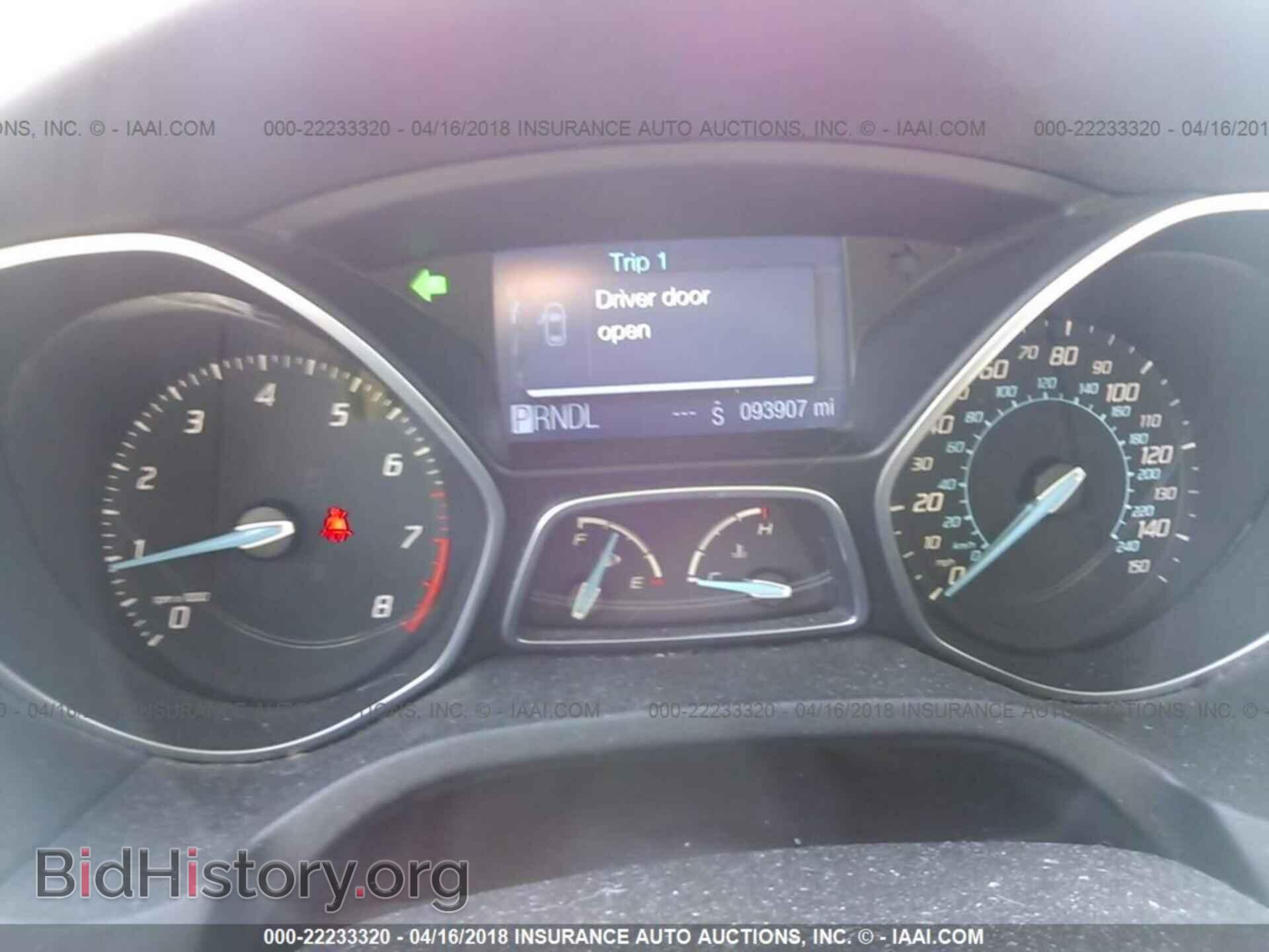 2012 Ford Focus - VIN: 1FAHP3F28CL129900 - Photo 7