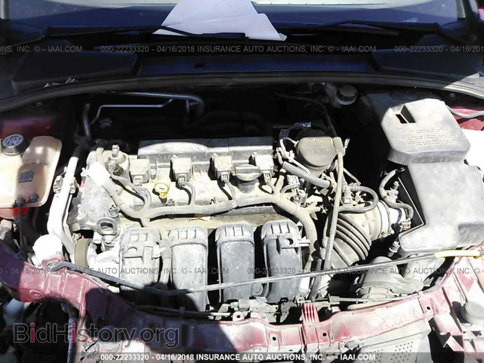 2012 Ford Focus - VIN: 1FAHP3F28CL129900 - Photo 10