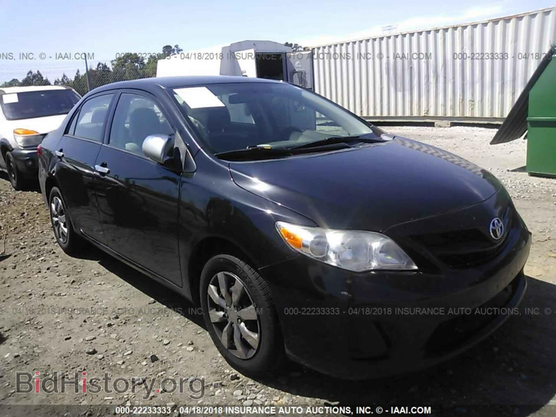 Photo 2T1BU4EE6BC727662 - Toyota Corolla 2011