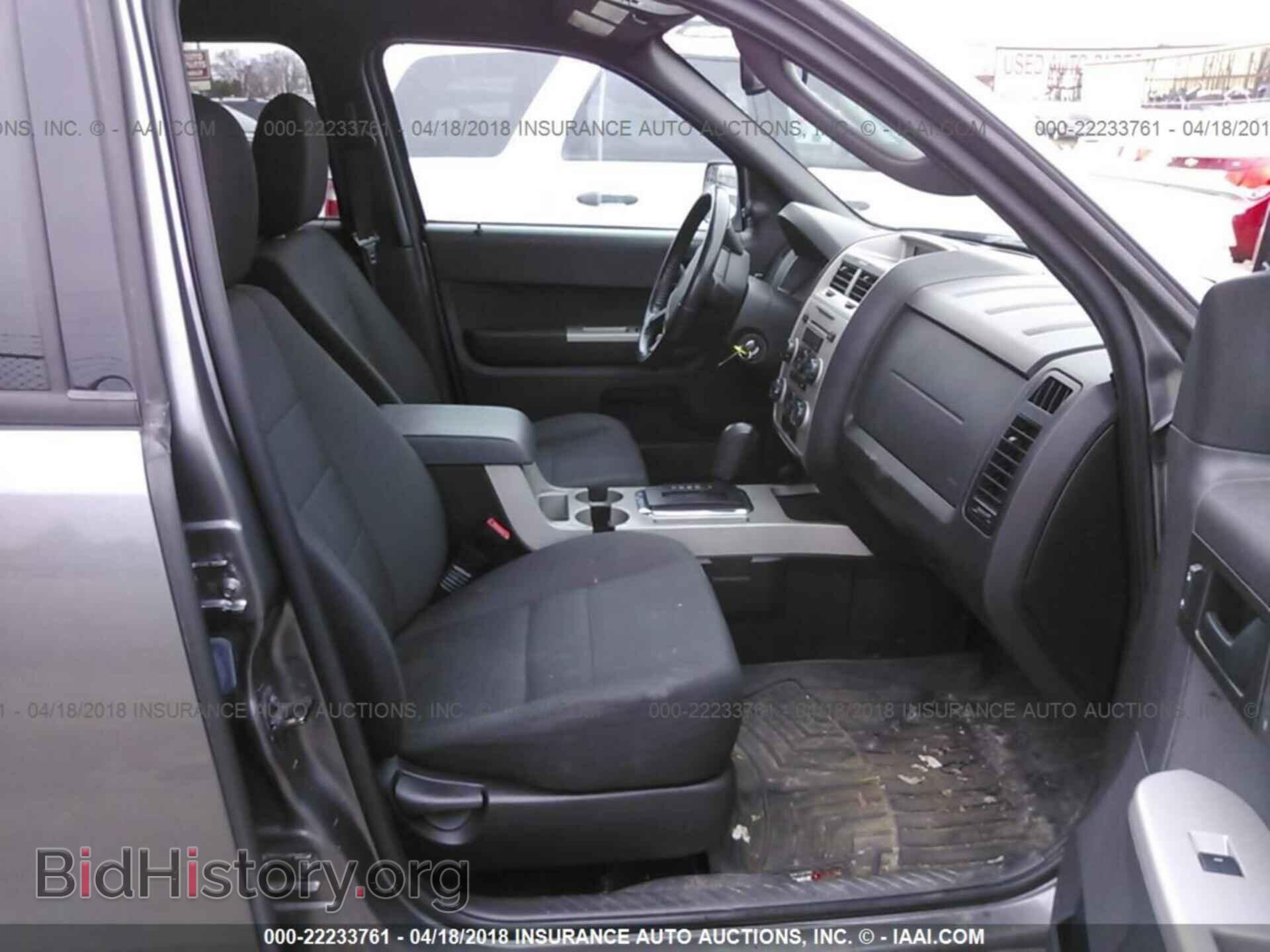 2011 Ford Escape - VIN: 1FMCU9DG5BKC22839 - Фото 5