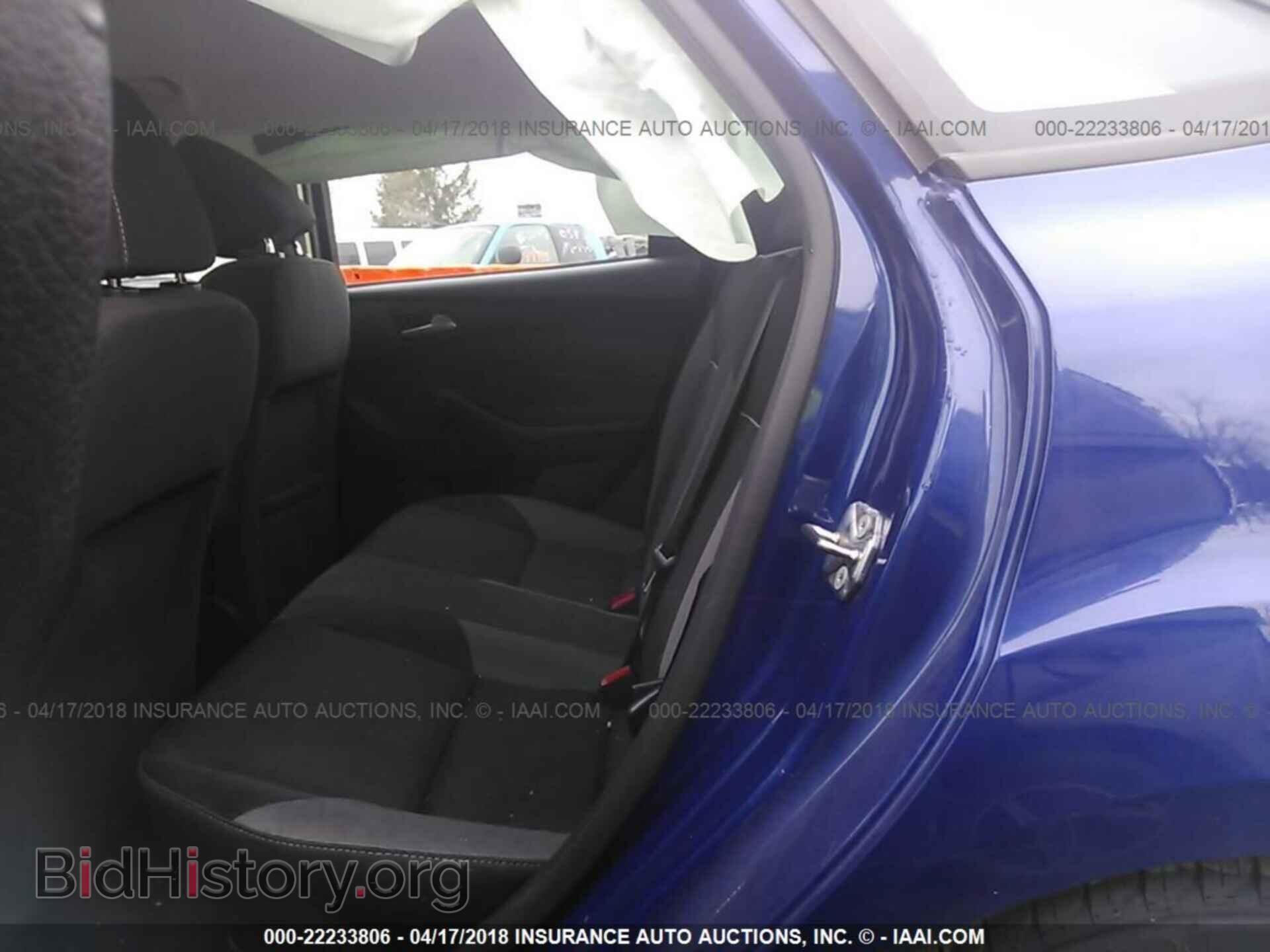 2012 Ford Focus - VIN: 1FAHP3F26CL465657 - Photo 8