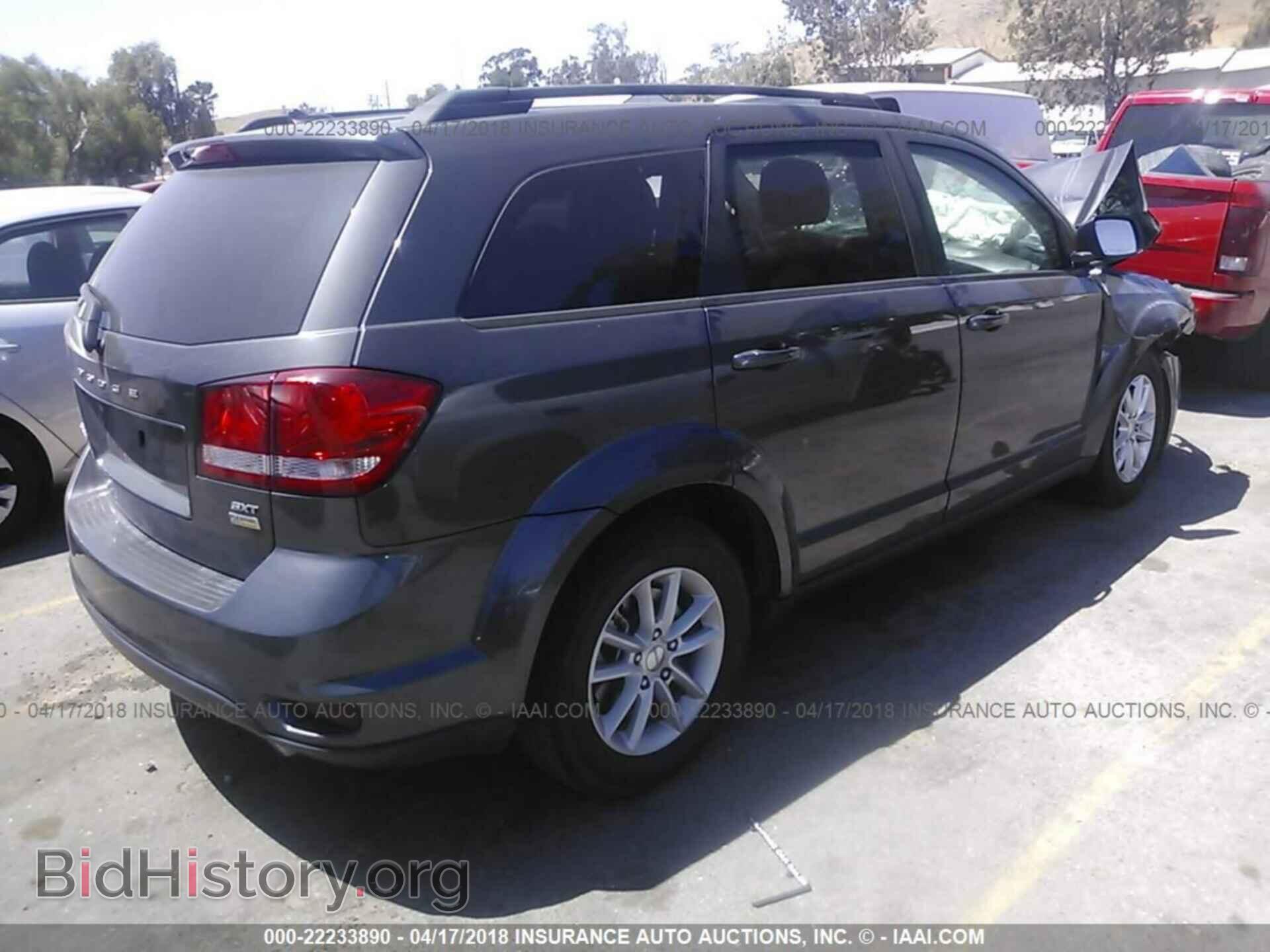 2015 Dodge Journey - VIN: 3C4PDCBG8FT722830 - Photo 4