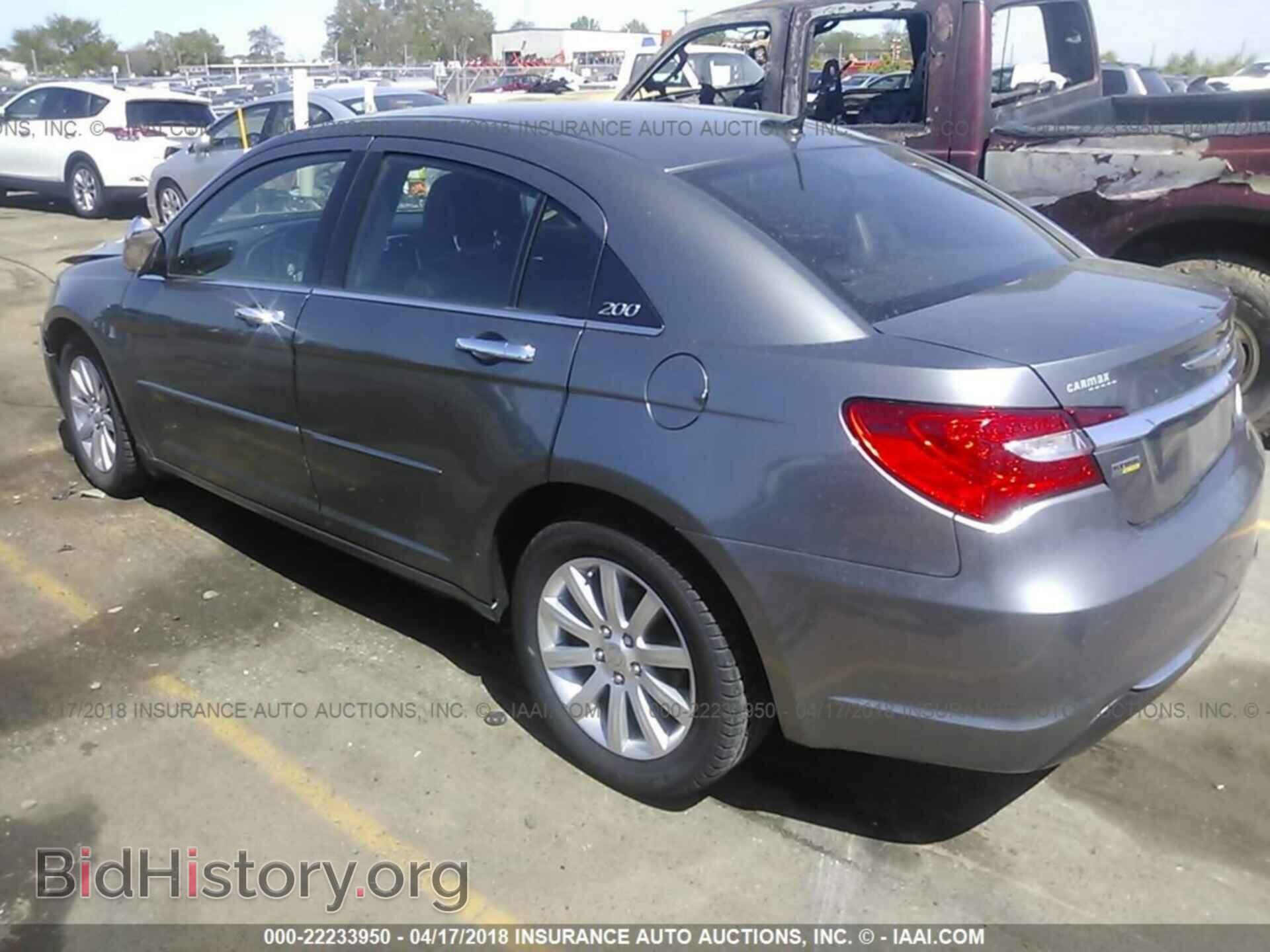 2013 Chrysler 200 - VIN: 1C3CCBCG9DN607620 - Photo 3