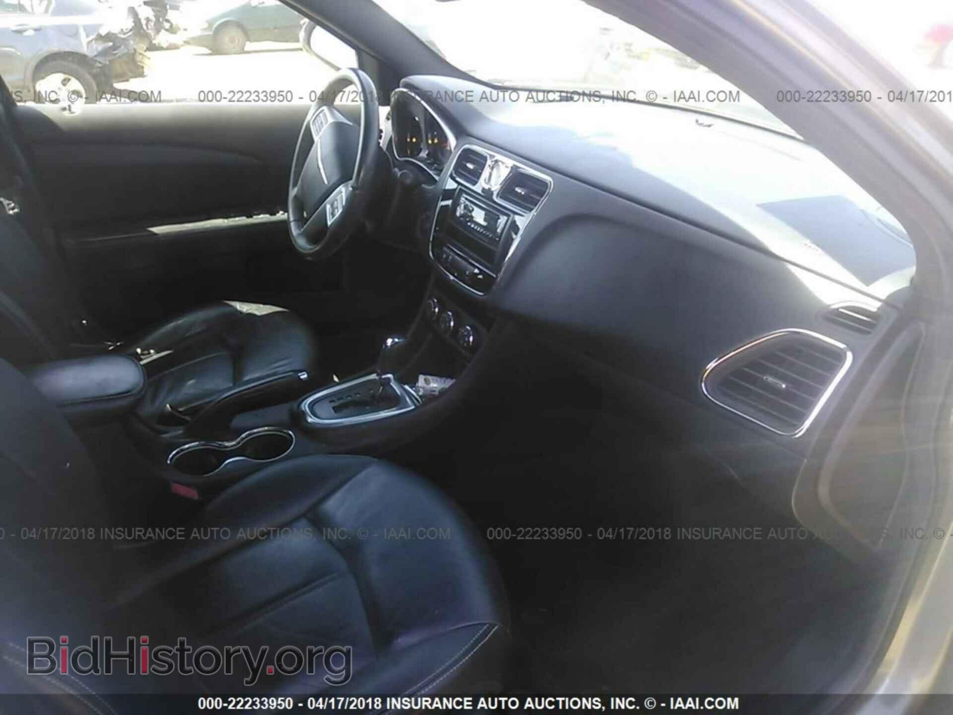 2013 Chrysler 200 - VIN: 1C3CCBCG9DN607620 - Photo 5