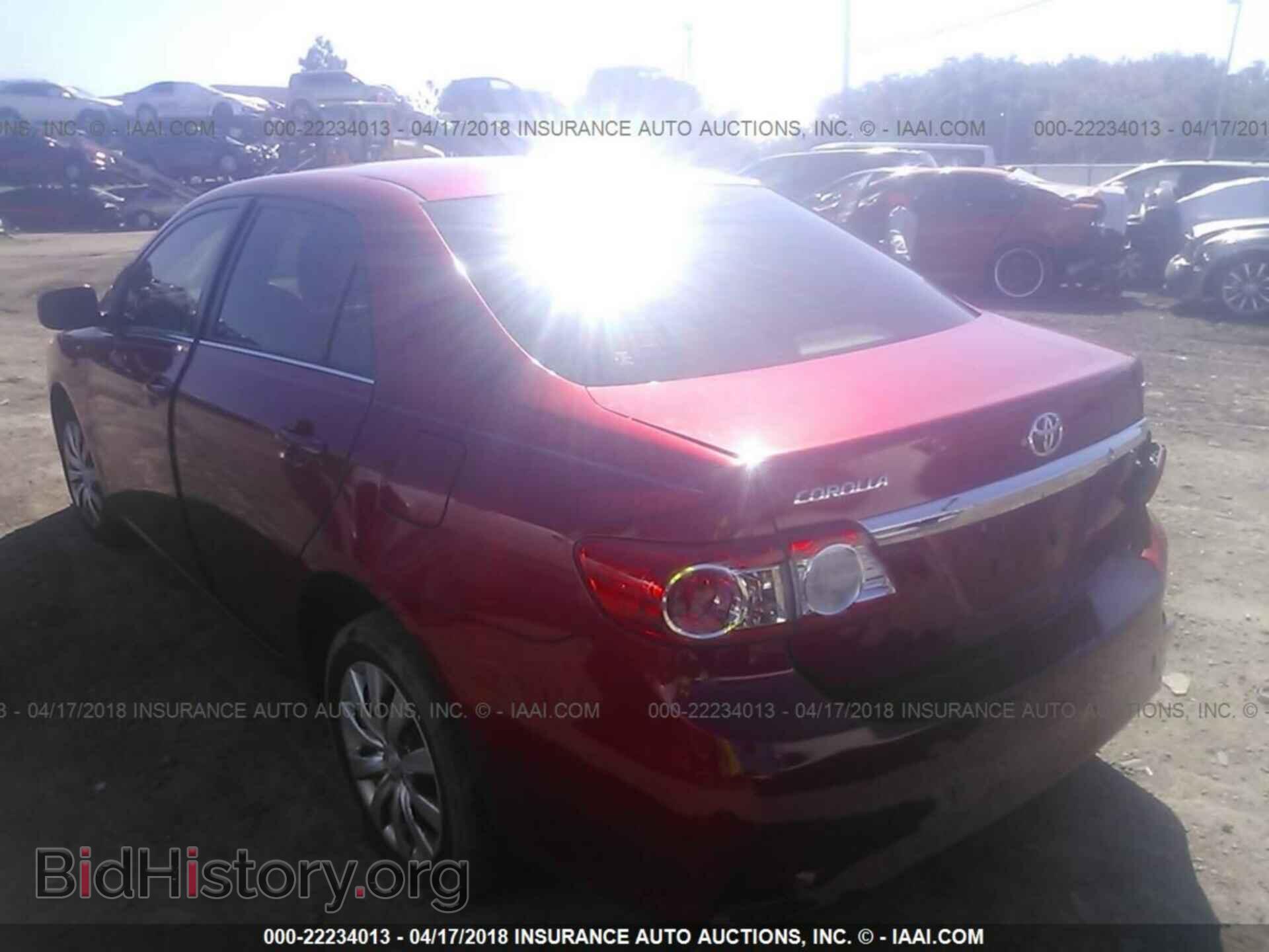 2013 Toyota Corolla - VIN: JTDBU4EEXDJ114886 - Photo 3