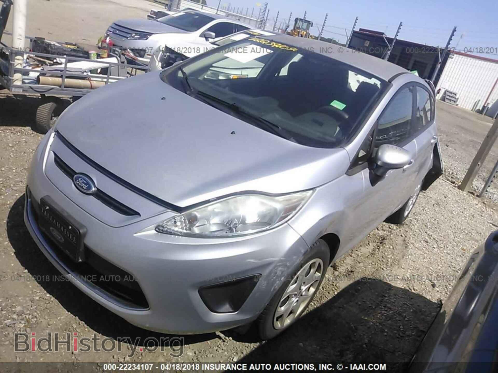 2012 Ford Fiesta - VIN: 3FADP4EJXCM132292 - Фото 2