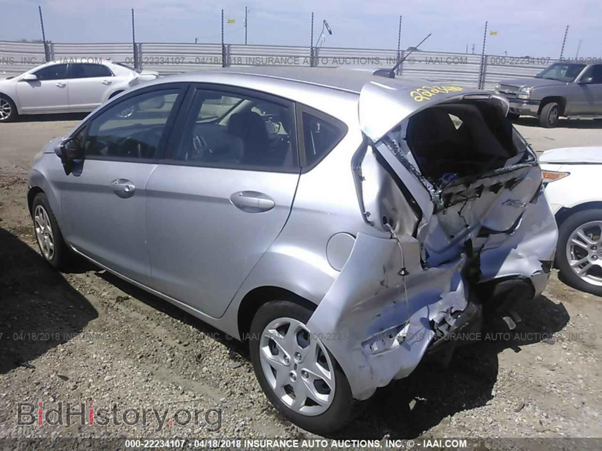2012 Ford Fiesta - VIN: 3FADP4EJXCM132292 - Фото 3
