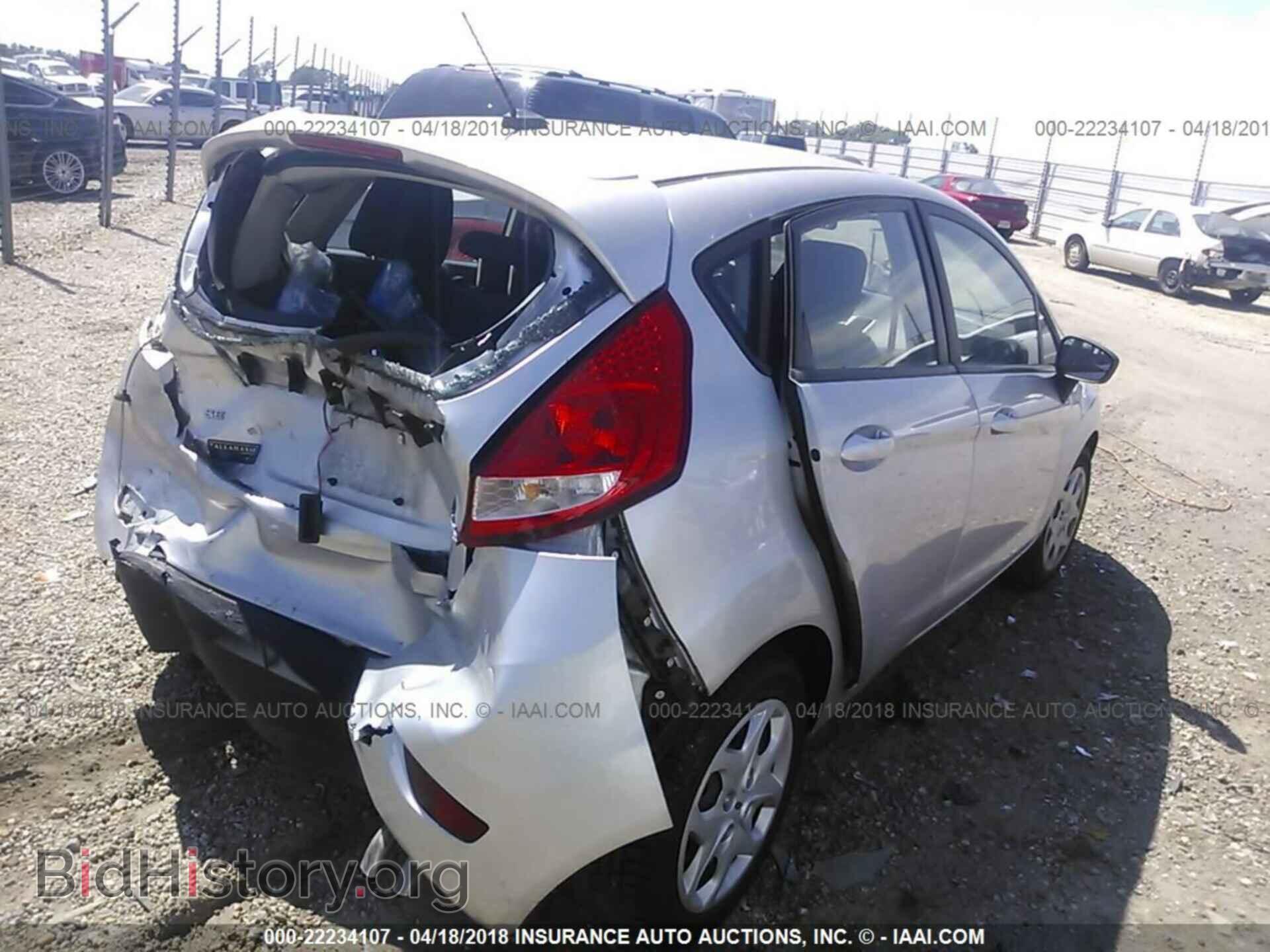 2012 Ford Fiesta - VIN: 3FADP4EJXCM132292 - Фото 4