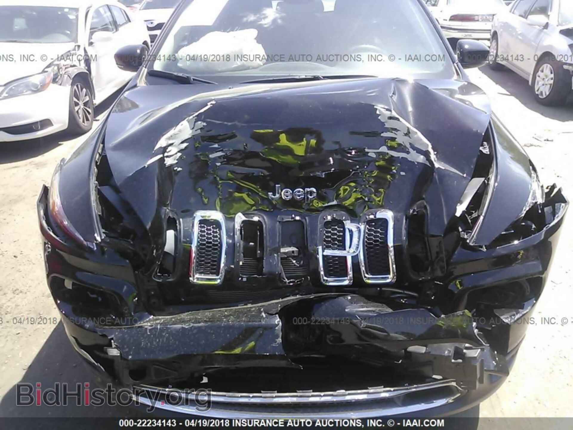 2017 Jeep Cherokee - VIN: 1C4PJLDS9HD221691 - Photo 6