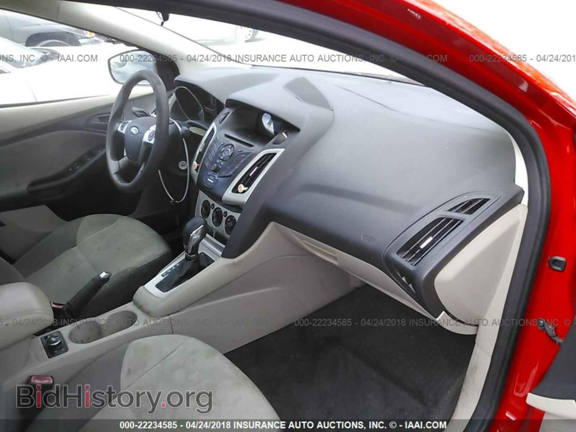 2012 Ford Focus - VIN: 1FAHP3F22CL139595 - Фото 5
