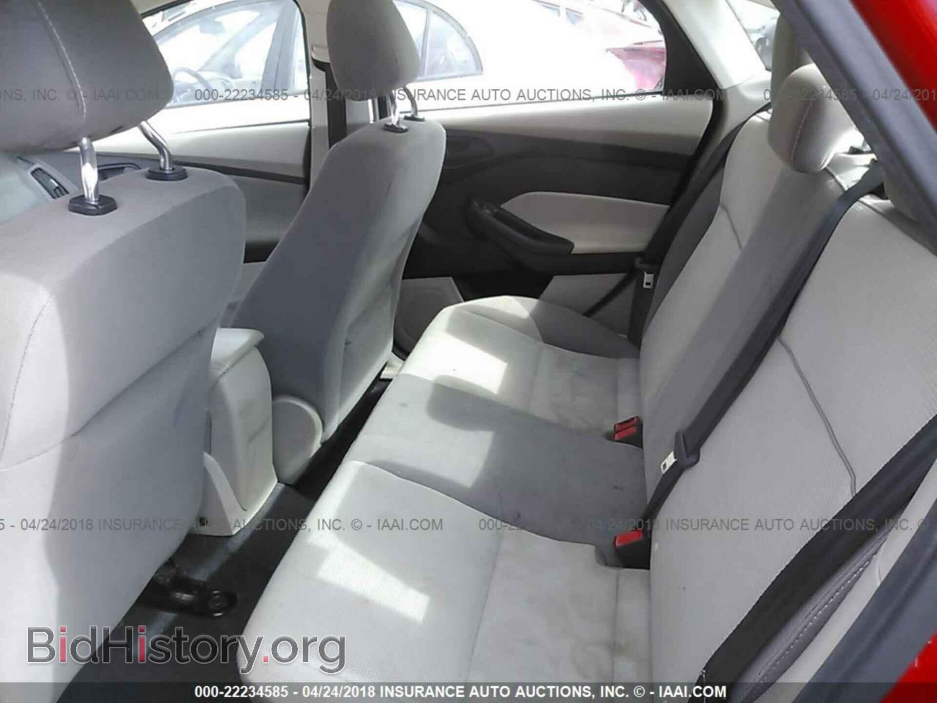 2012 Ford Focus - VIN: 1FAHP3F22CL139595 - Фото 8