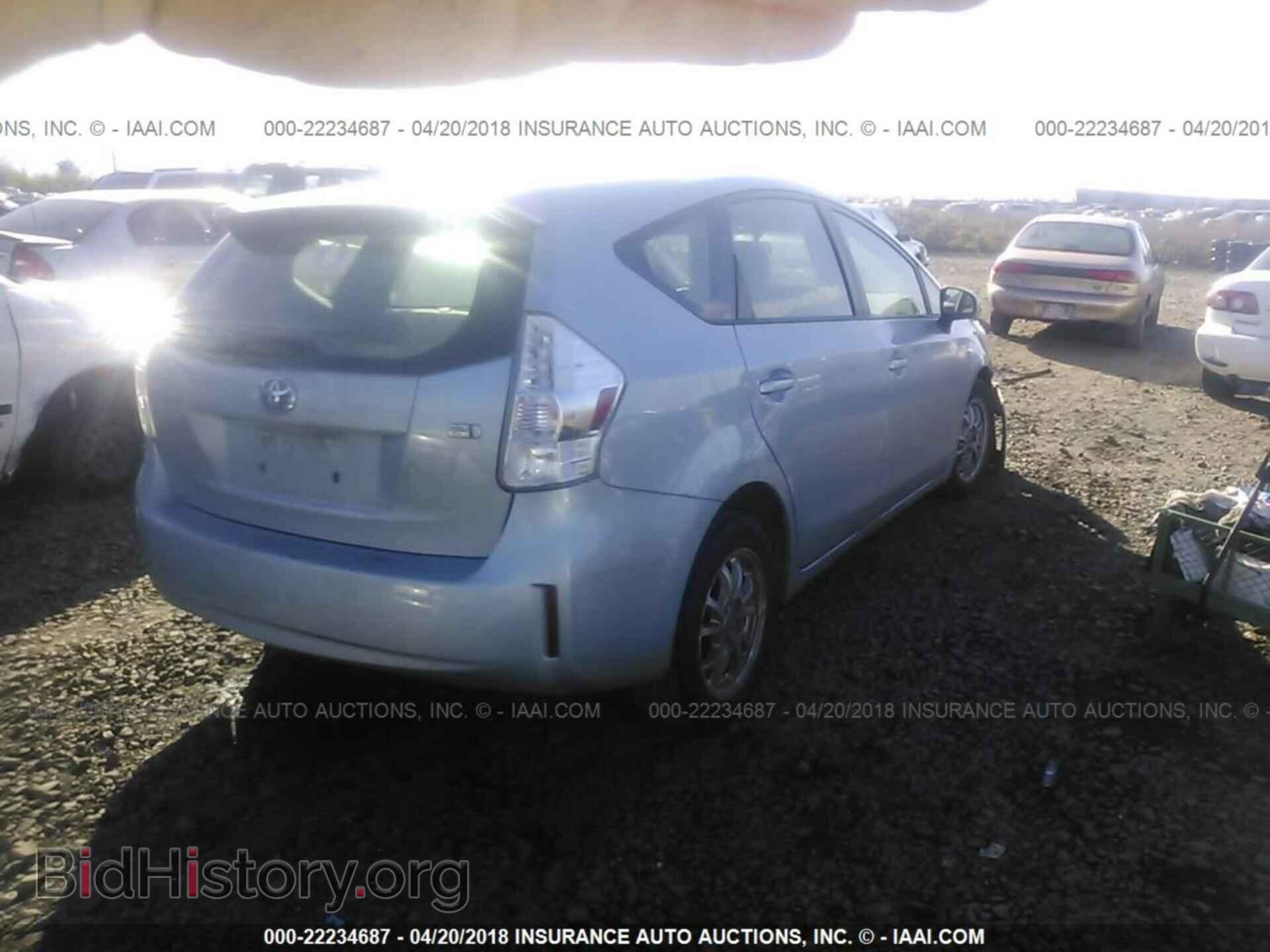 2012 Toyota Prius v - VIN: JTDZN3EU1C3071975 - Фото 4