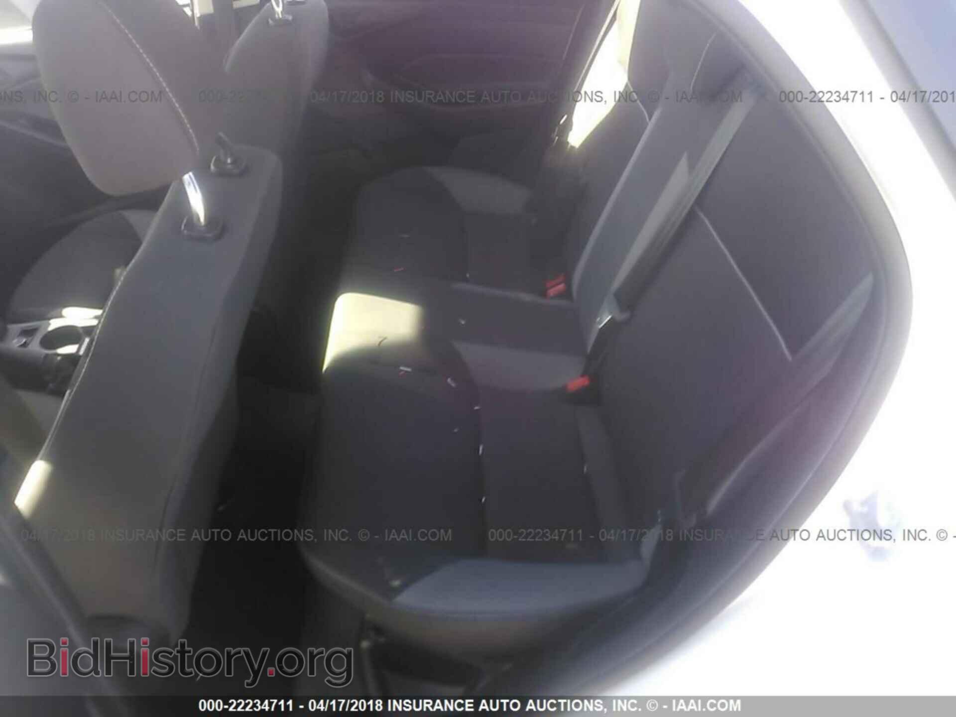 2014 Ford Focus - VIN: 1FADP3E29EL323256 - Фото 8