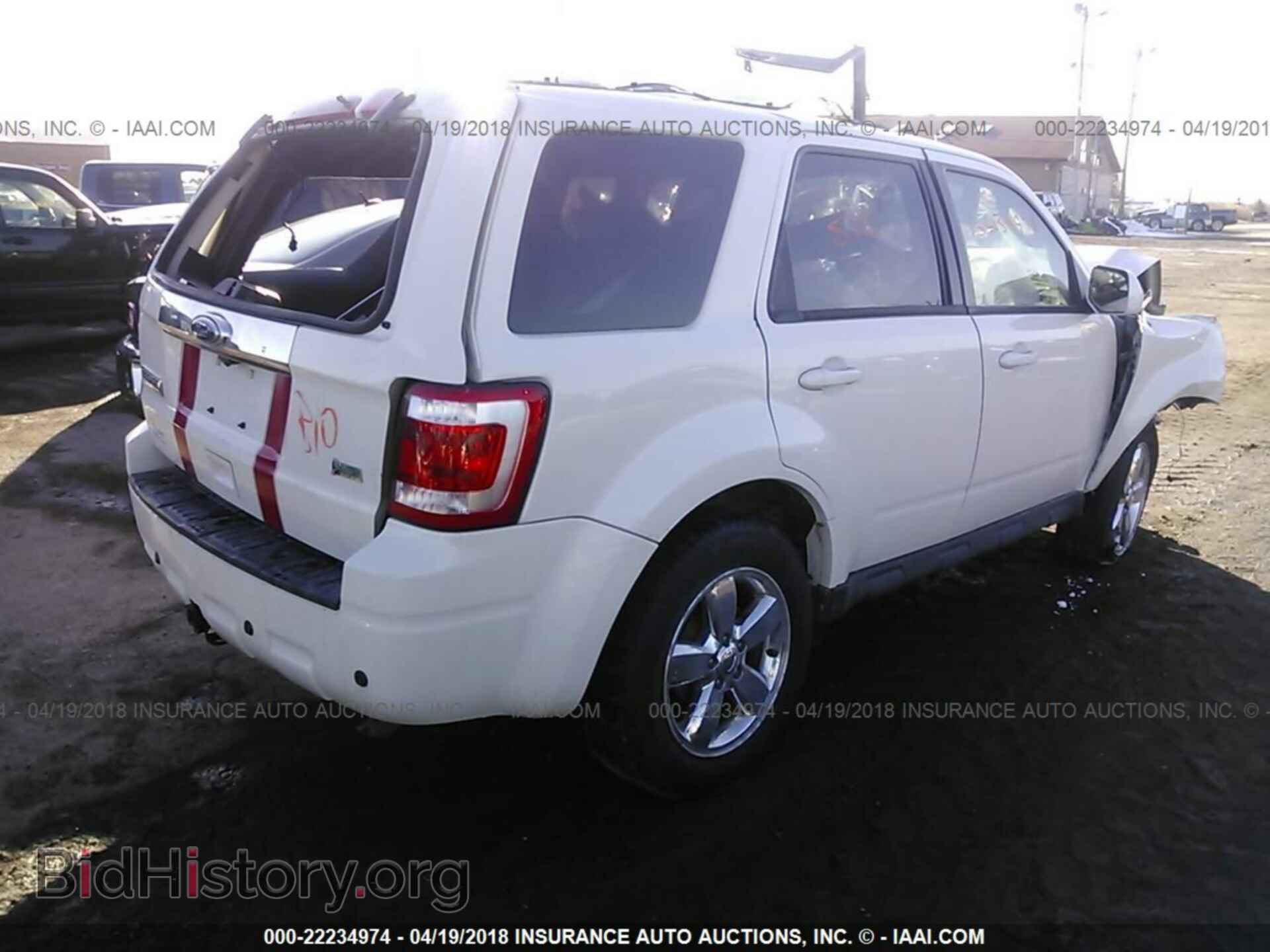 2012 Ford Escape - VIN: 1FMCU9EG2CKC42126 - Фото 4