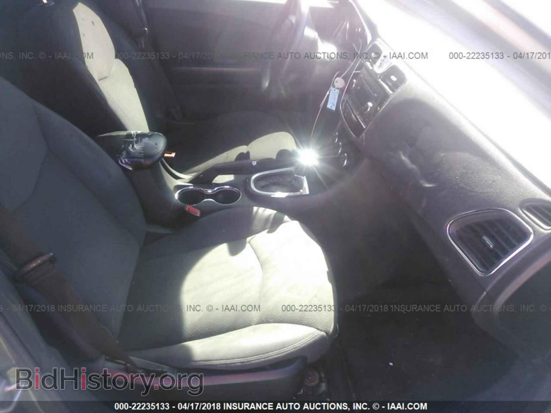 2012 Chrysler 200 - VIN: 1C3CCBAB9CN228736 - Фото 5