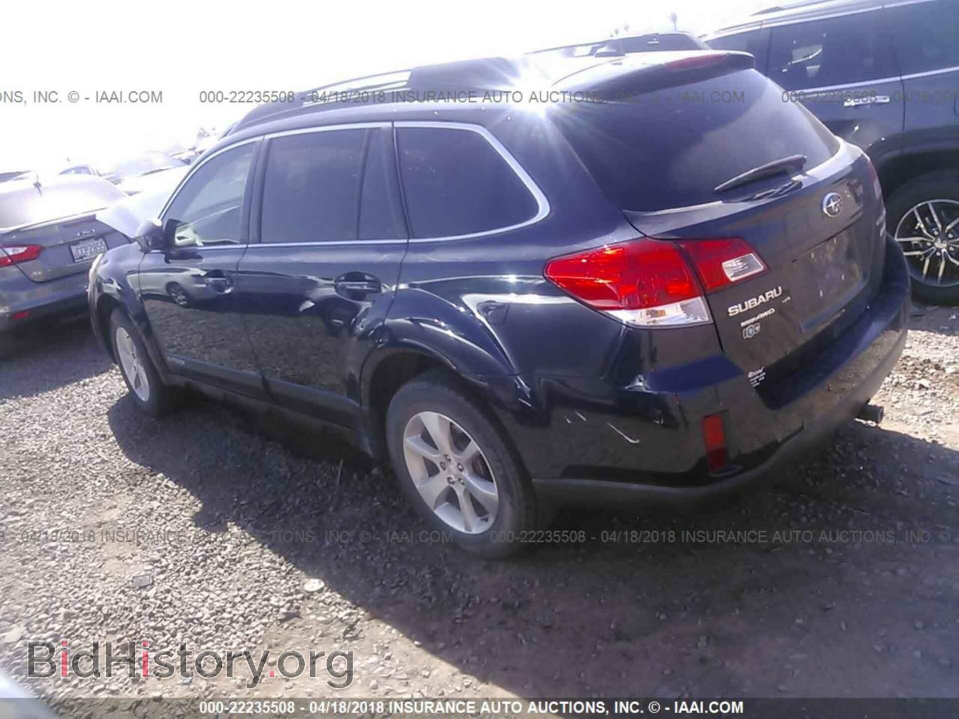 2013 Subaru Outback - VIN: 4S4BRBPC2D3247188 - Photo 3